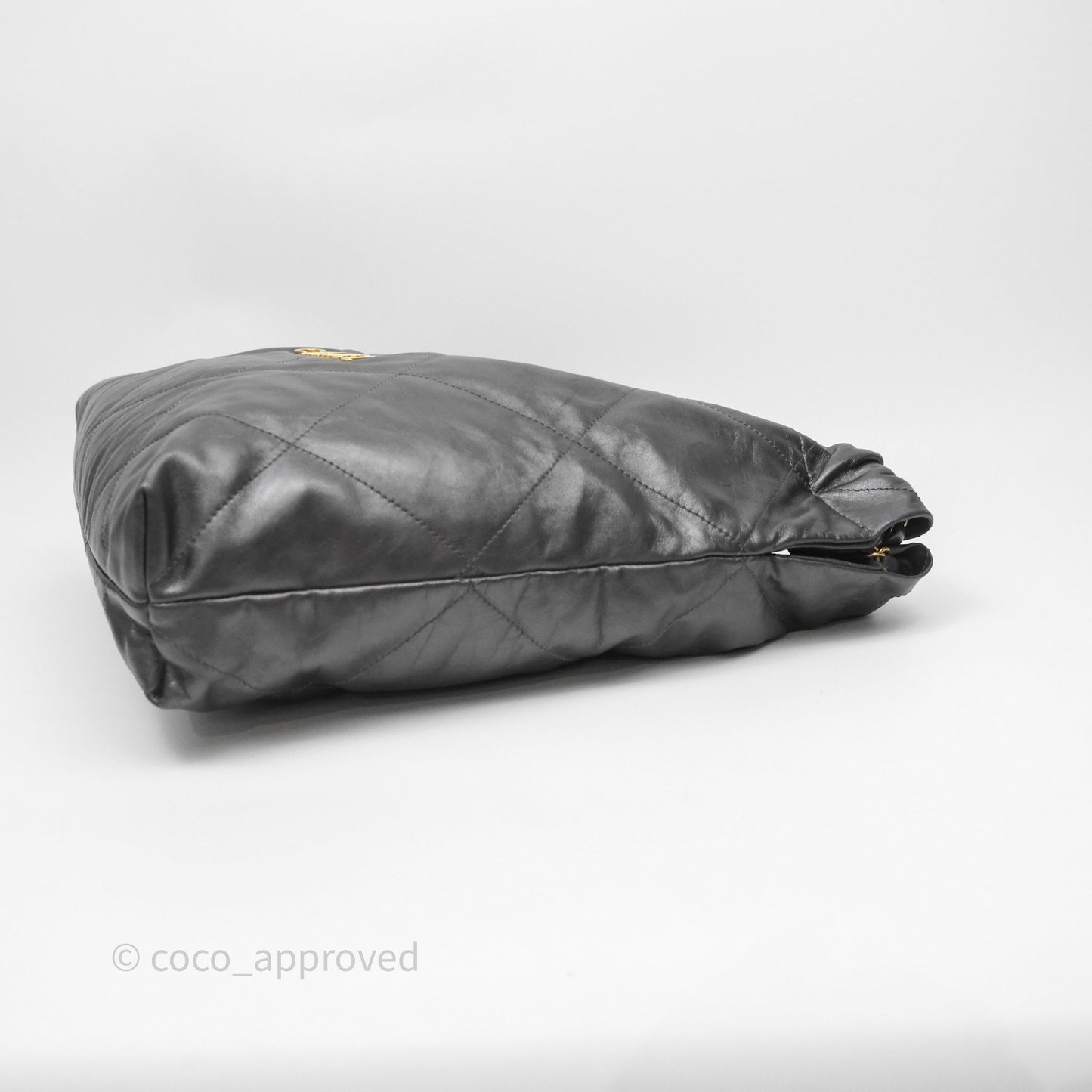 Chanel 22 Bag Medium Dark Grey Calfskin Gold Hardware