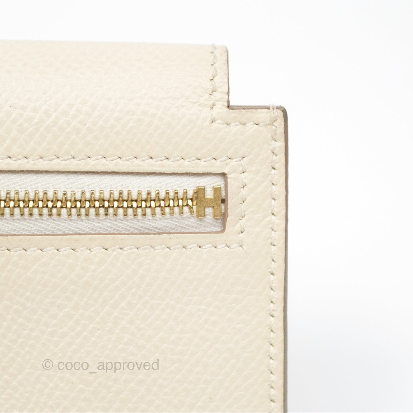 Hermès Kelly Pocket Compact Wallet Nata I2 Gold Hardware