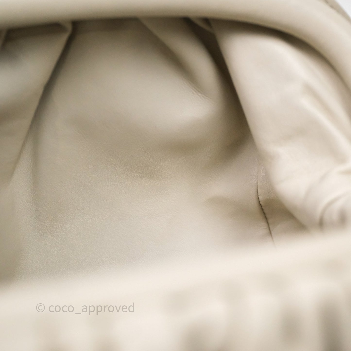 Bottega Veneta The Mini Pouch Ivory Calfskin