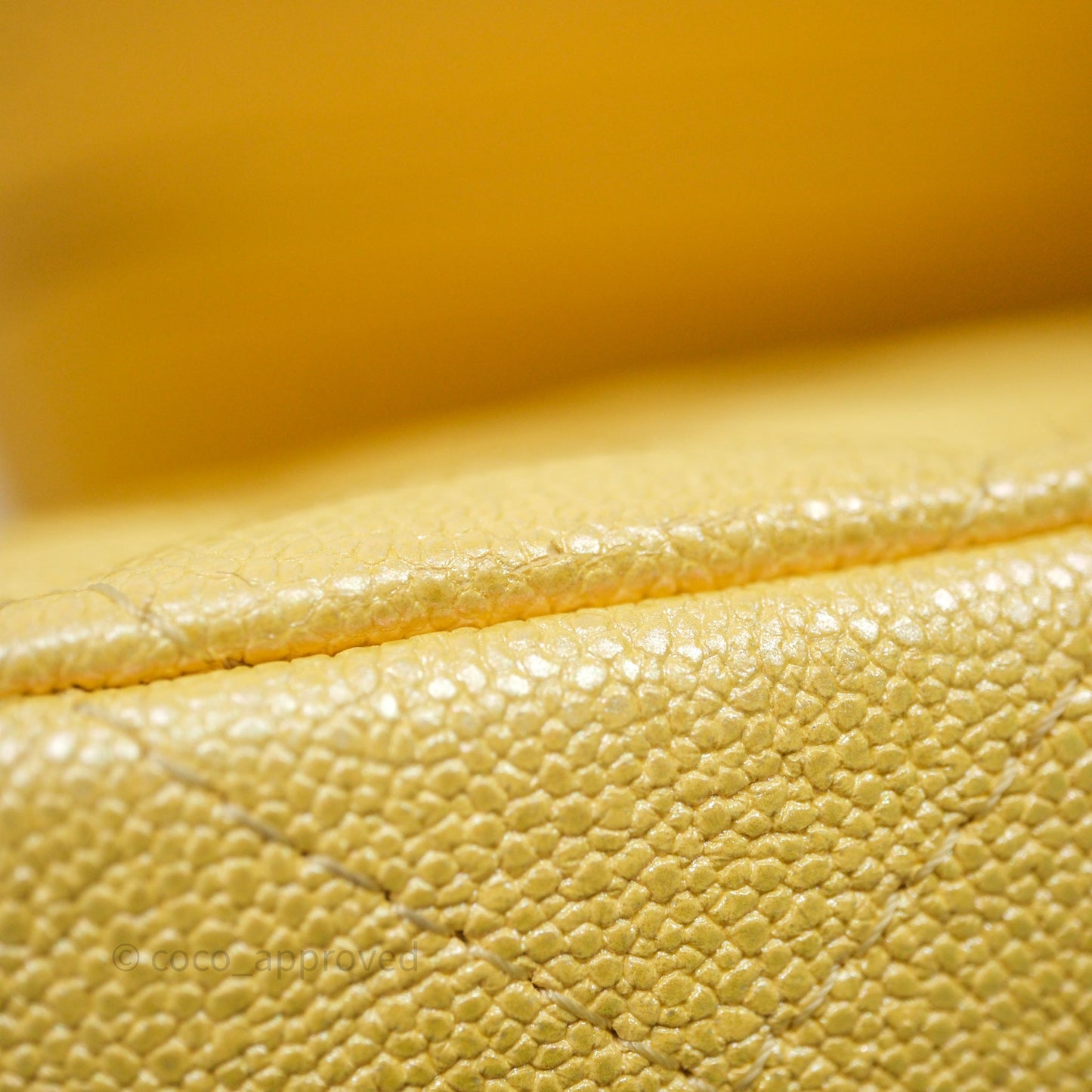 Chanel Classic M/L Medium Flap Quilted Iridescent Yellow Caviar Gold Hardware