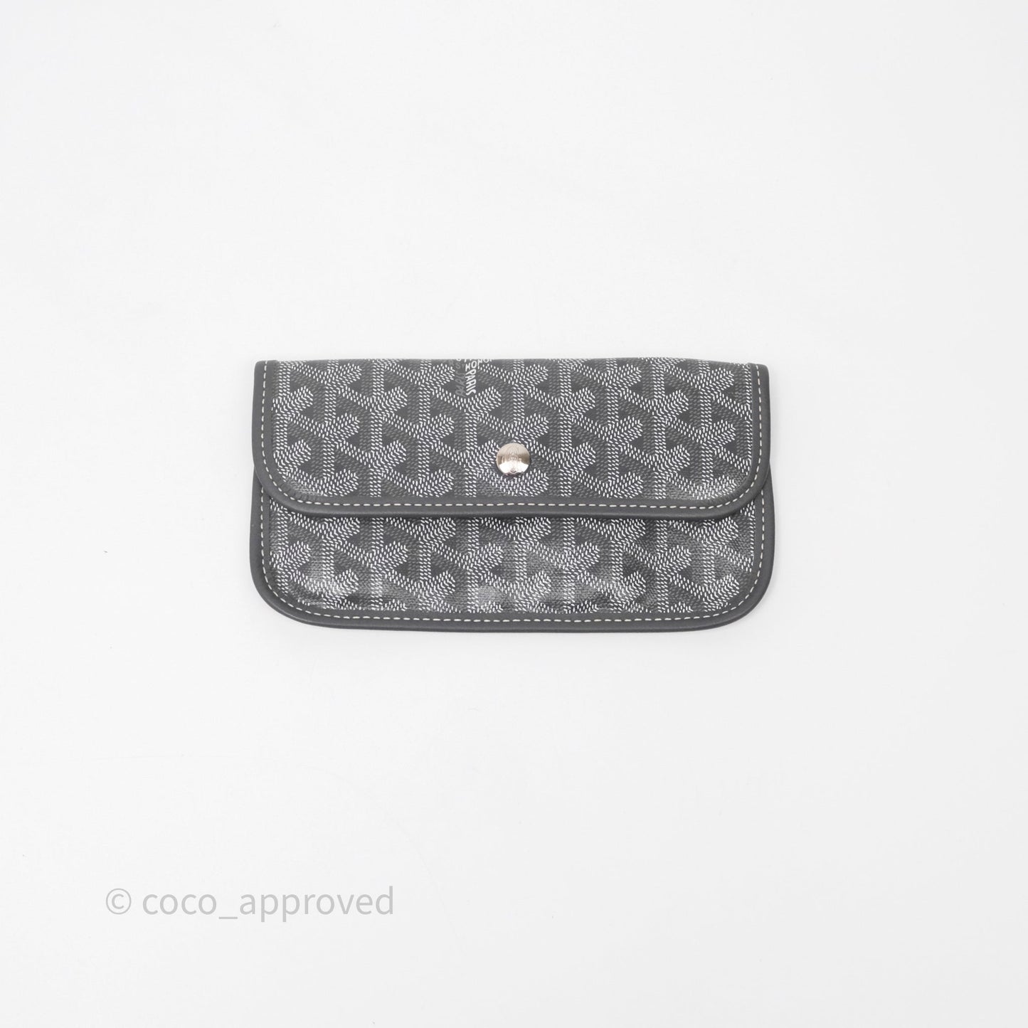 Goyard St Louis Tote PM ⁣⁣⁣⁣⁣⁣⁣⁣⁣⁣⁣⁣⁣⁣⁣⁣⁣⁣⁣⁣Grey