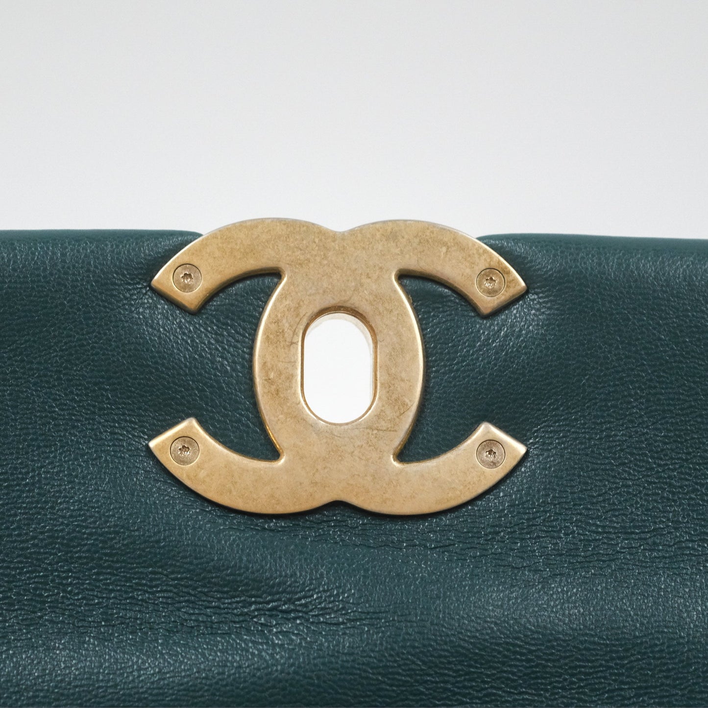 Chanel 19 Medium Green Goatskin Mixed Hardware