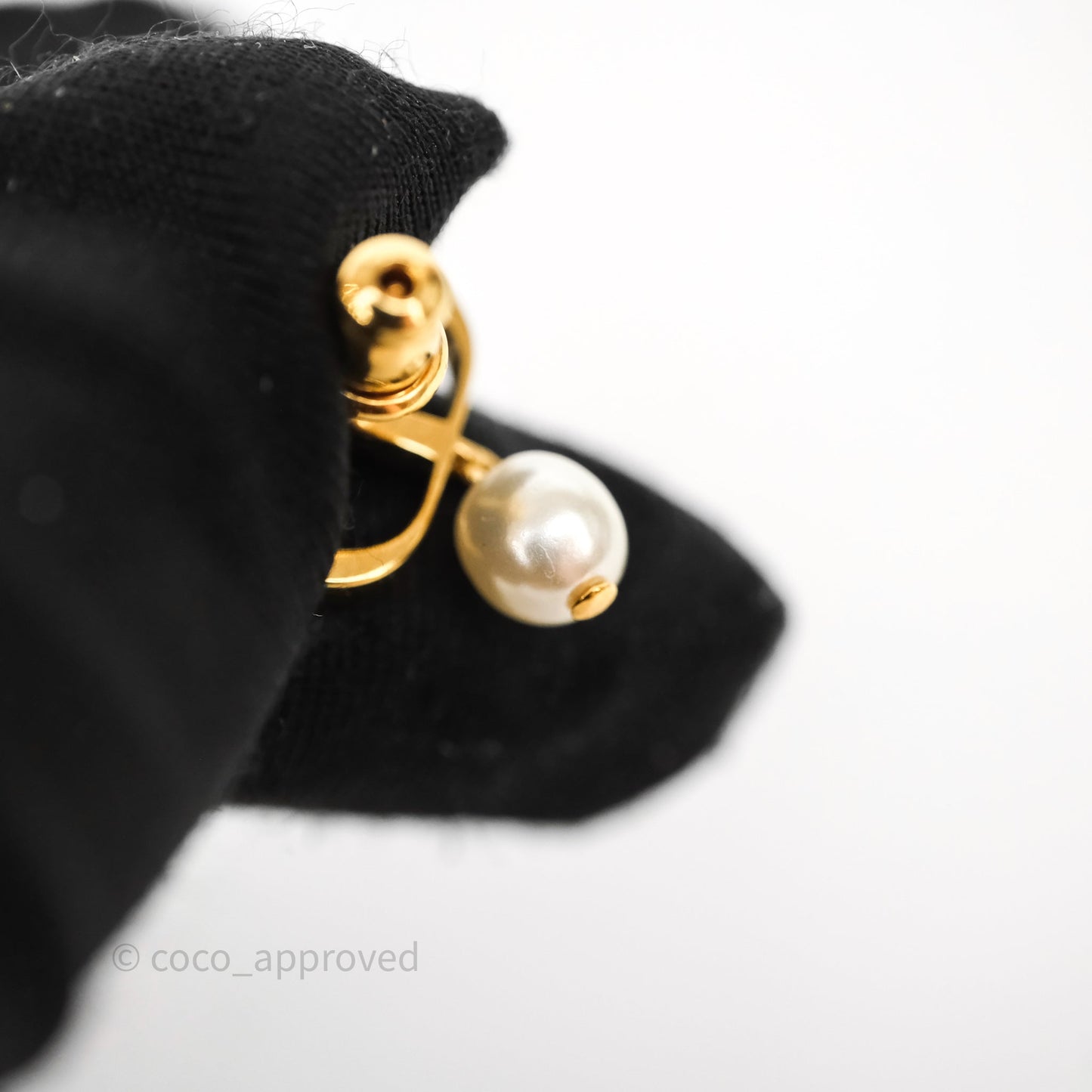Christian Dior Petit CD Pearl Earrings Gold Tone