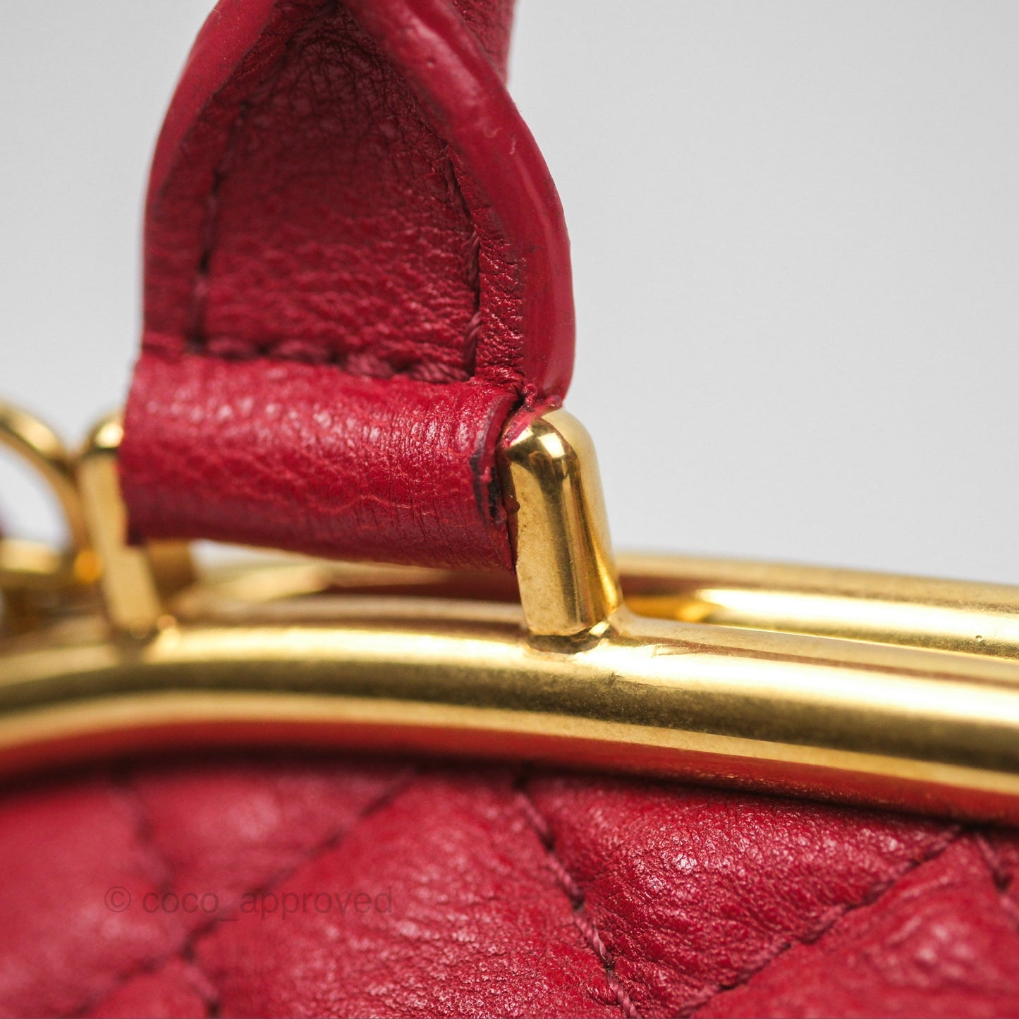 Chanel Quilted Kisslock Handbag With Chain Red Calfskin Gold Hardware