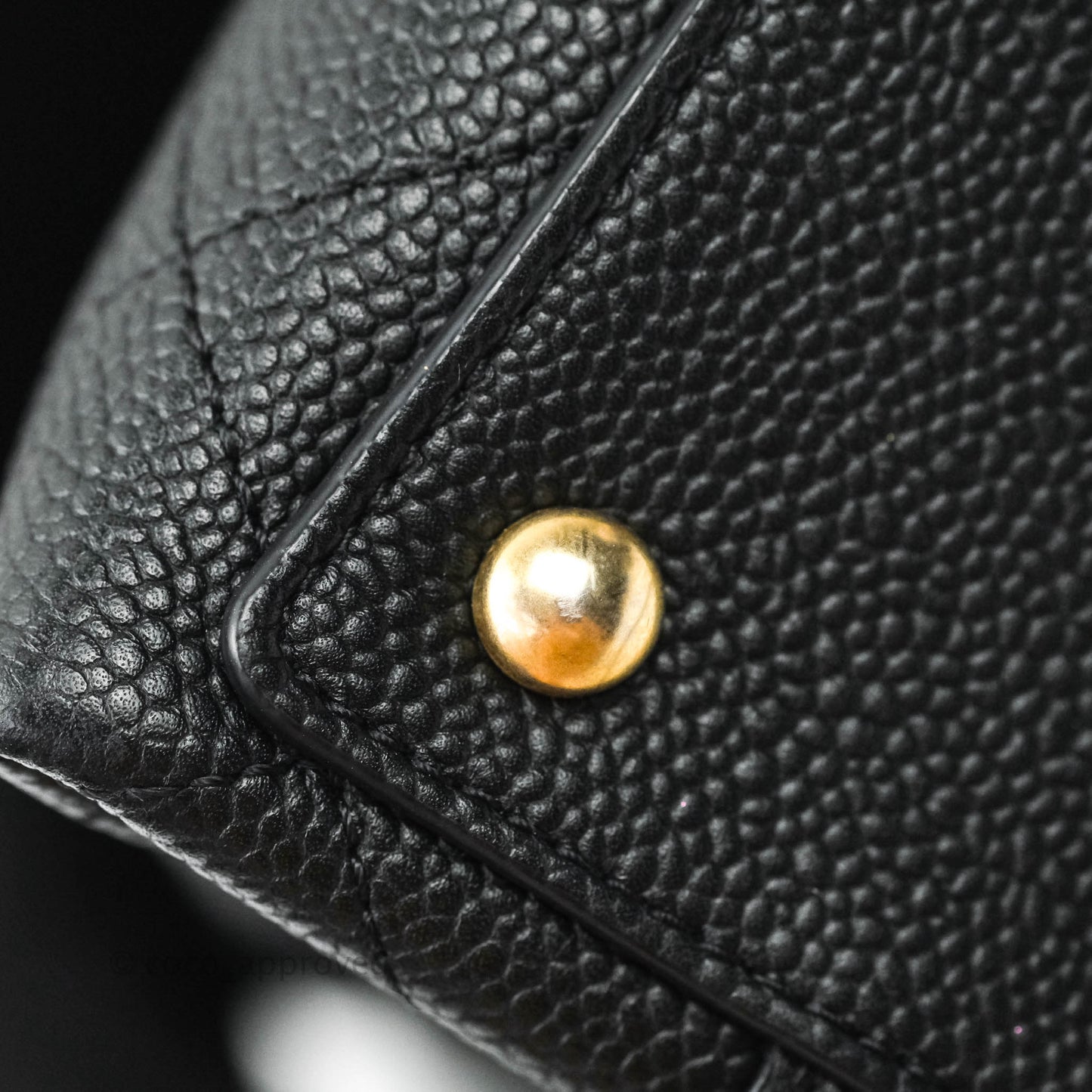 Chanel Chic Affinity Medium Grained Calfskin Black Aged Gold Hardware