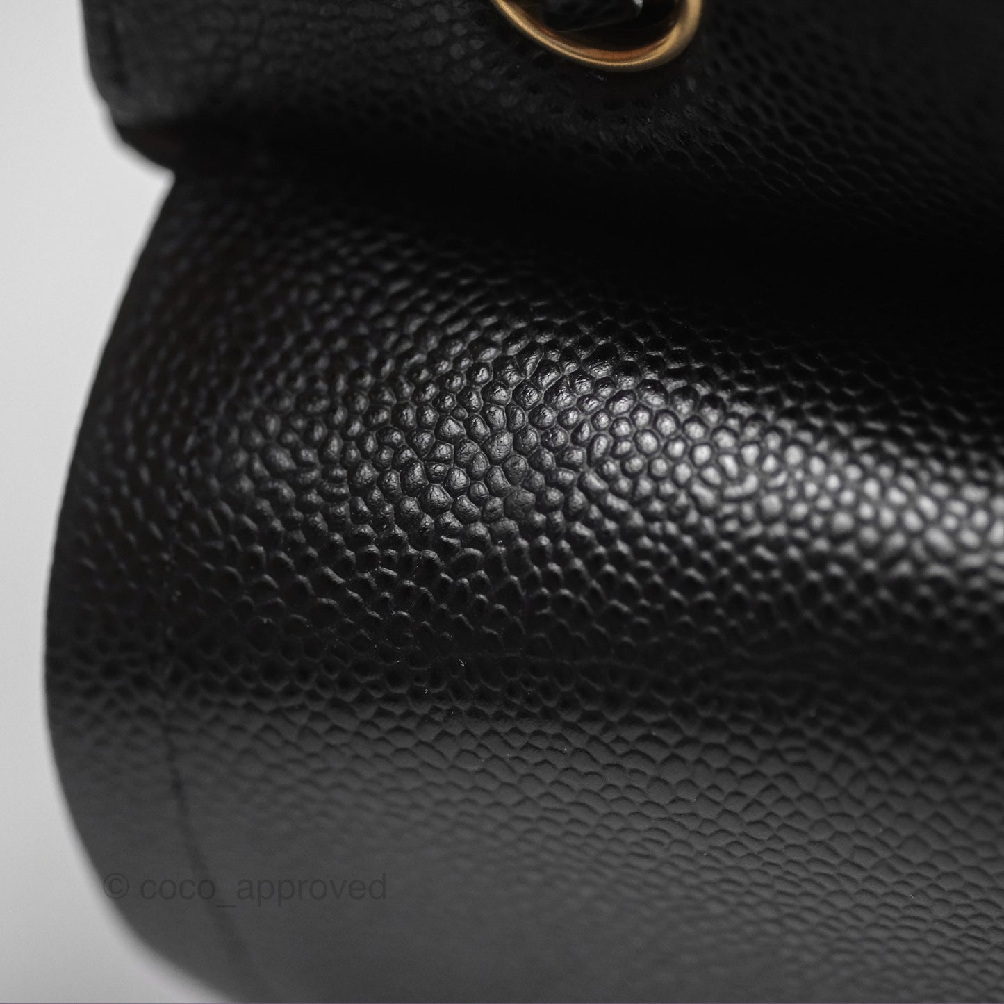 Chanel Classic M/L Medium Flap Quilted Black Caviar Gold Hardware
