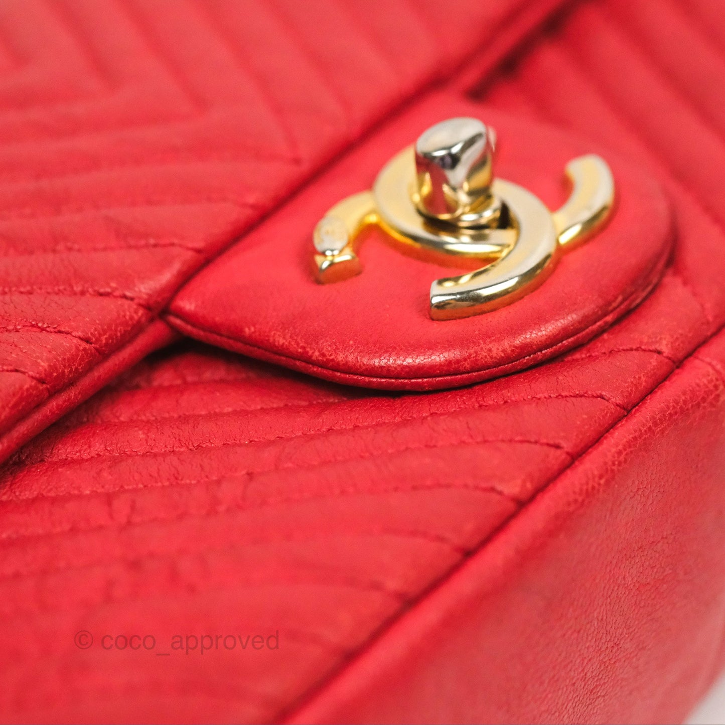 Chanel Small Chevron Surpique Flap Red Calfskin Aged Gold Hardware