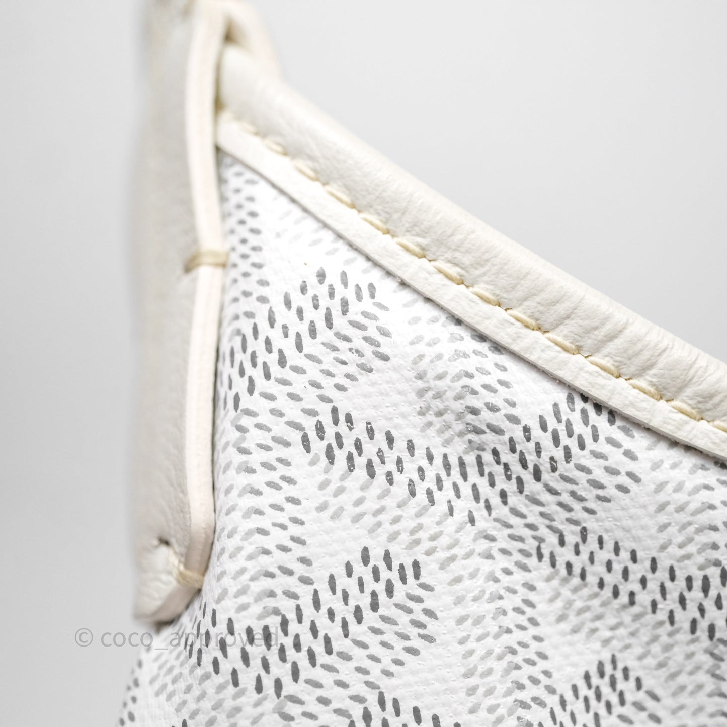 Goyard Bohème Hobo Bag PM White Goyardine Canvas