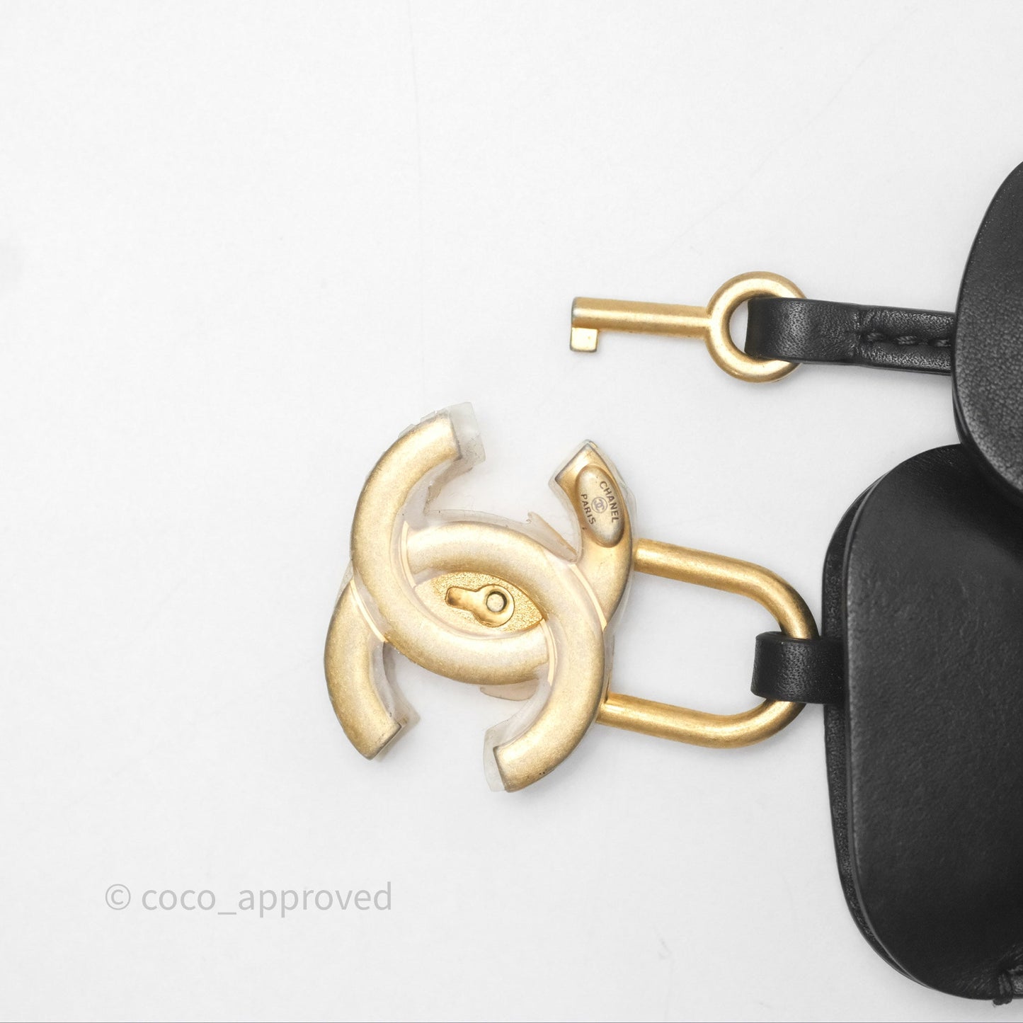 Chanel Quilted Small CC Filigree Vanity Case Beige Black Caviar Gold Hardware