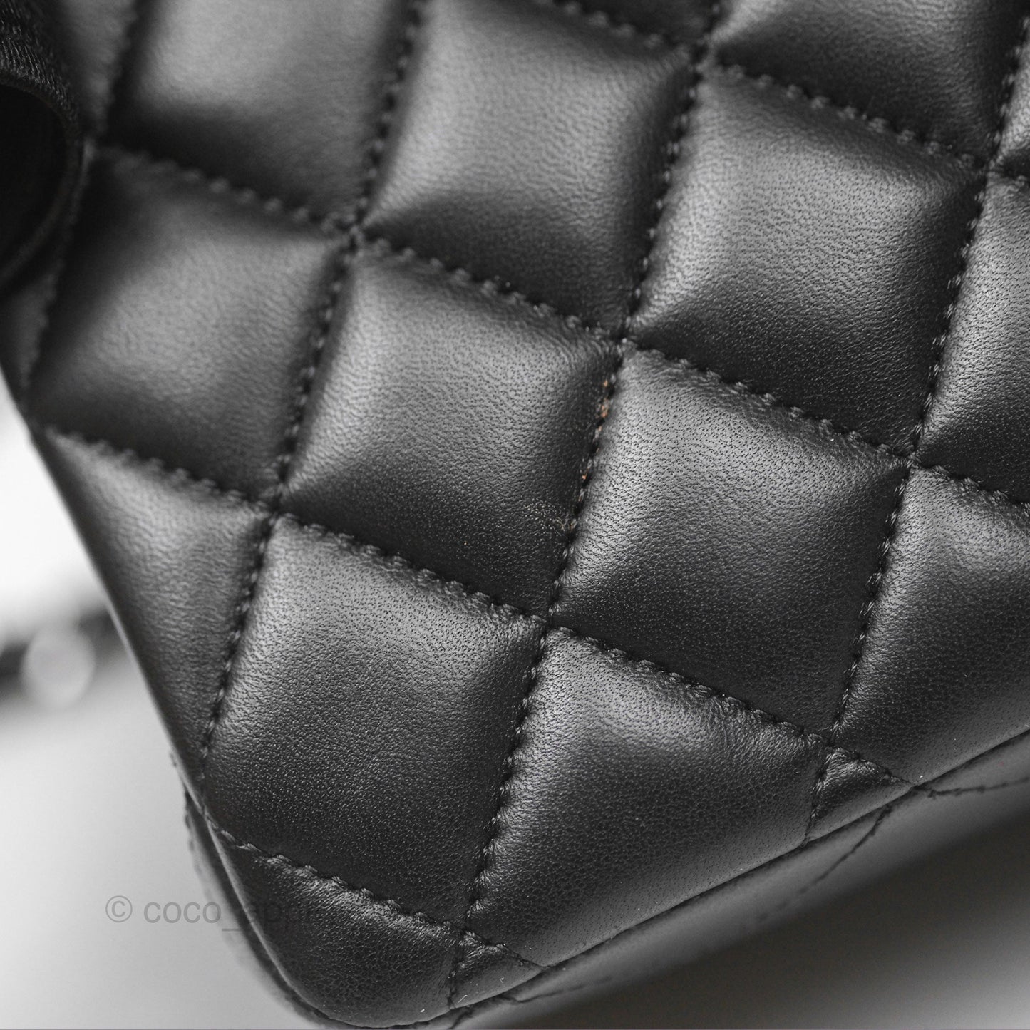 Chanel M/L Medium Classic Flap Quilted Black Lambskin Silver Hardware