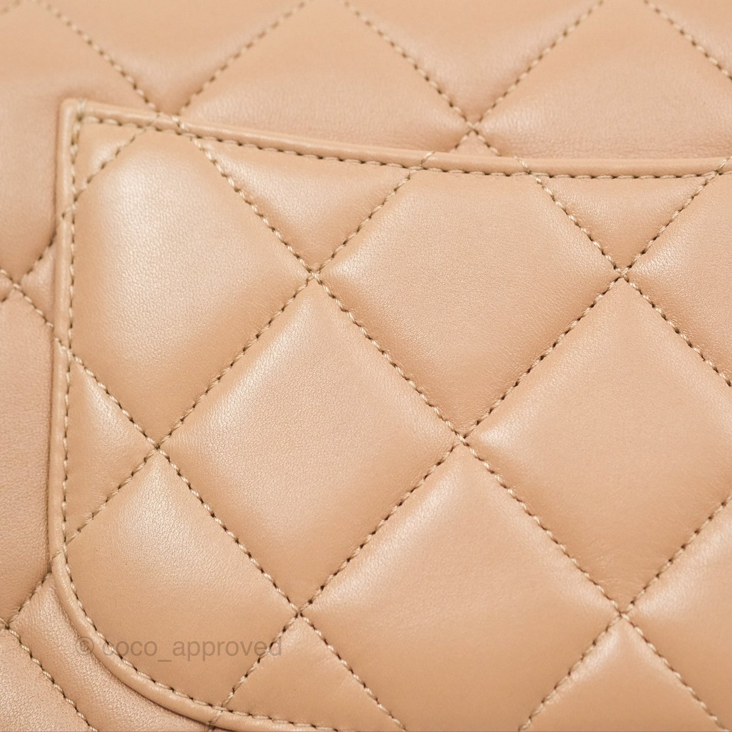 Chanel Trendy CC Small Beige Lambskin Gold Hardware 22S