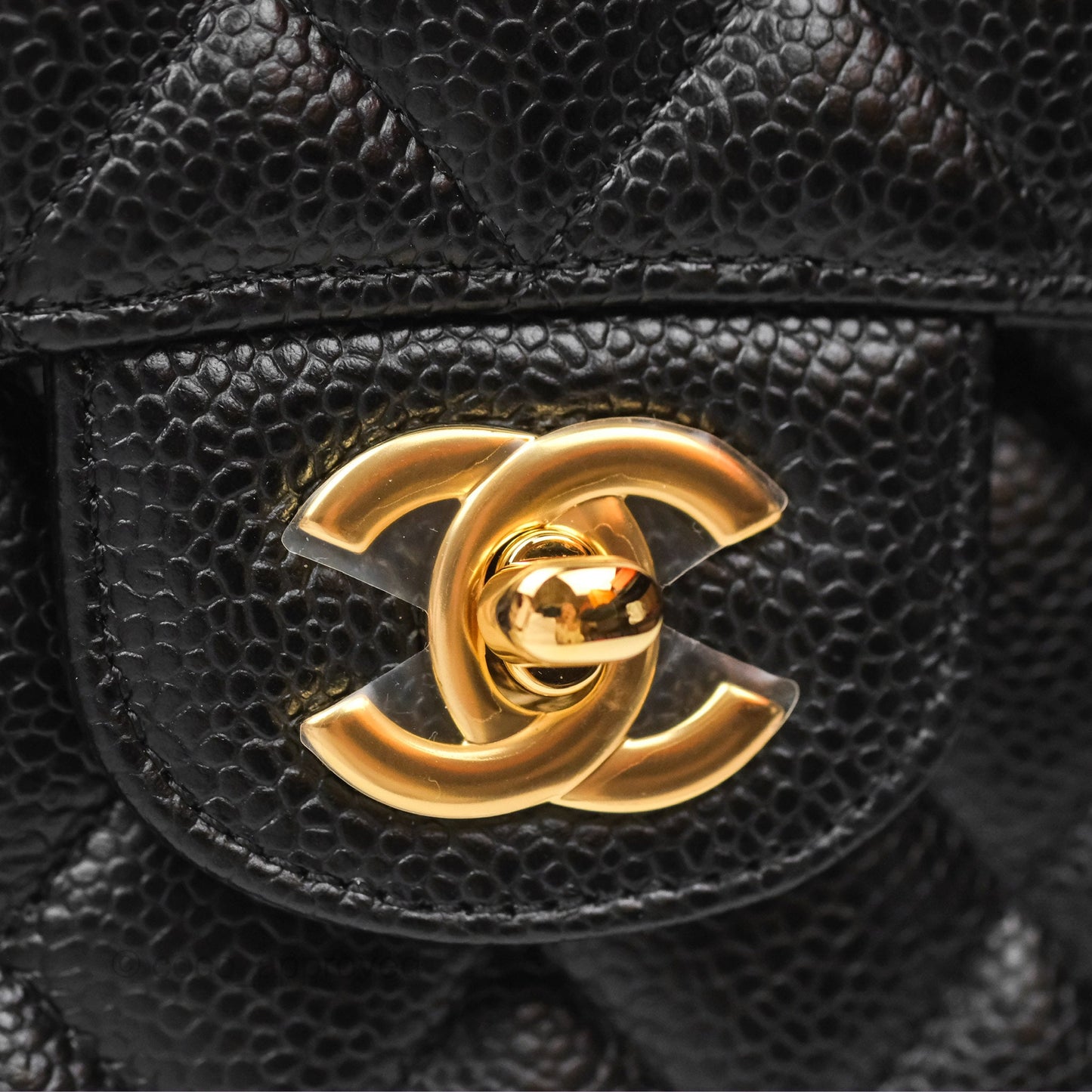 Chanel Classic M/L Medium Flap Quilted Black Caviar Gold Hardware