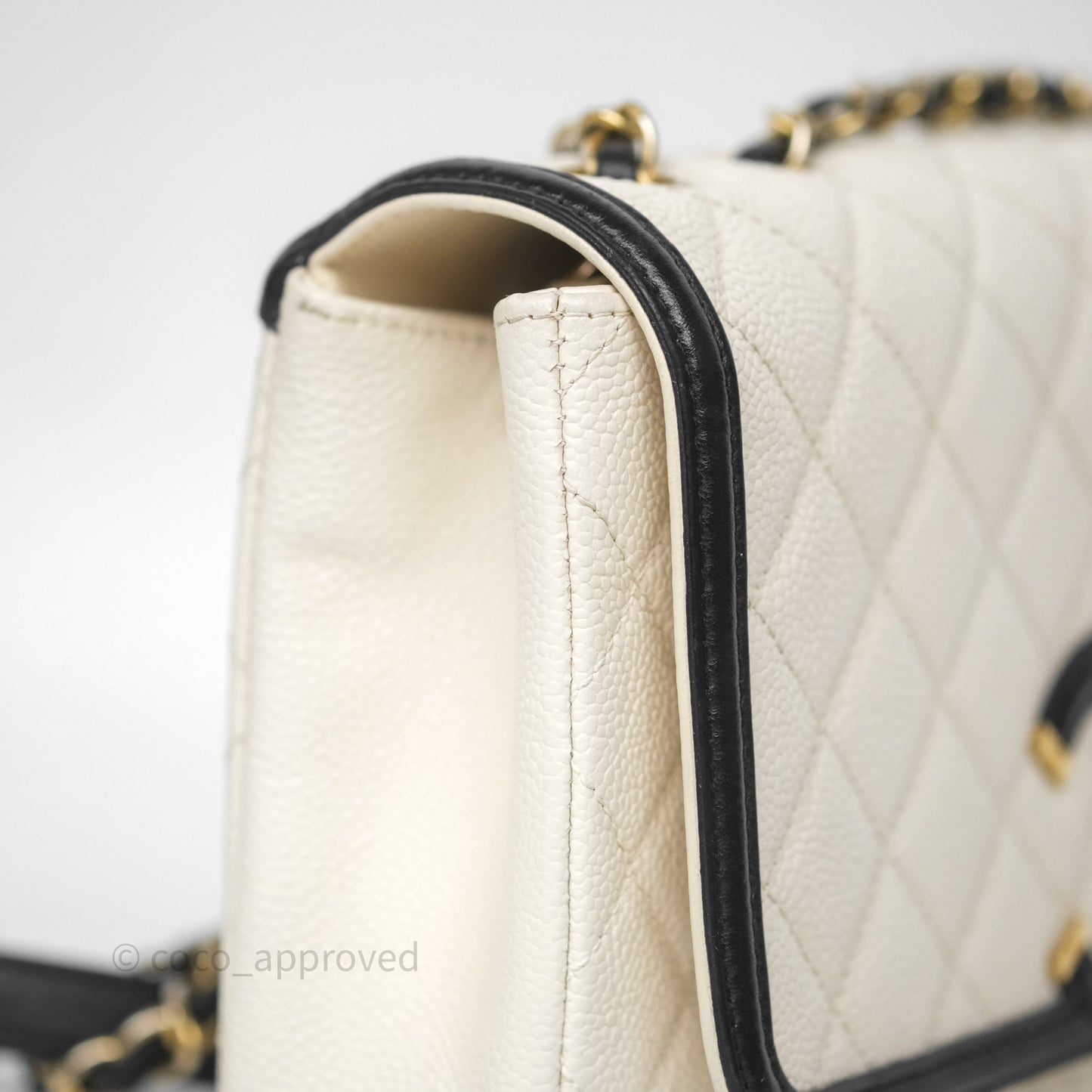 Chanel Quilted Medium CC Filigree Flap White/ Black Caviar