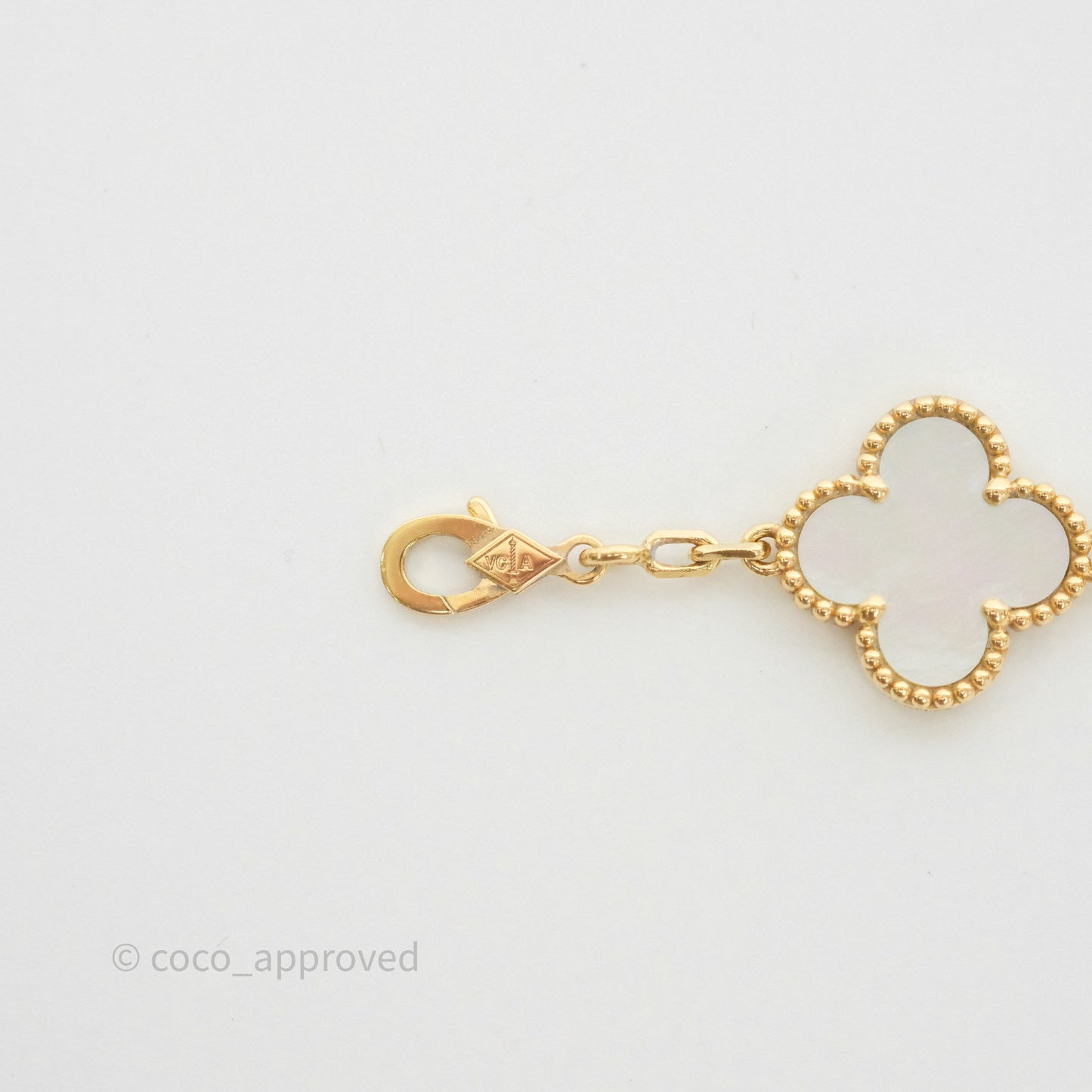 Van Cleef & Arpels Vintage Alhambra 5 Motifs Bracelet White Mother-of-pearl Yellow Gold