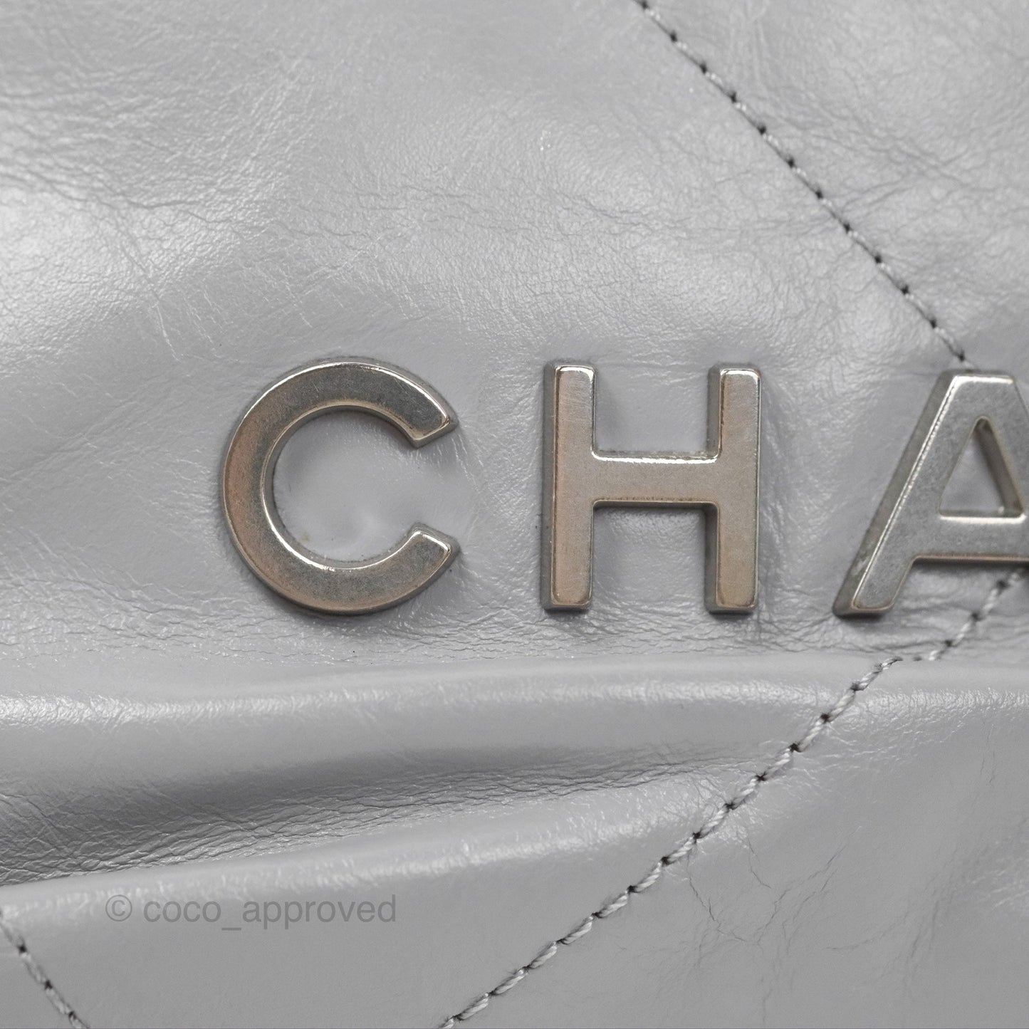 Chanel 22 Mini Bag Light Grey Shiny Crumpled Calfskin Matte Silver Hardware