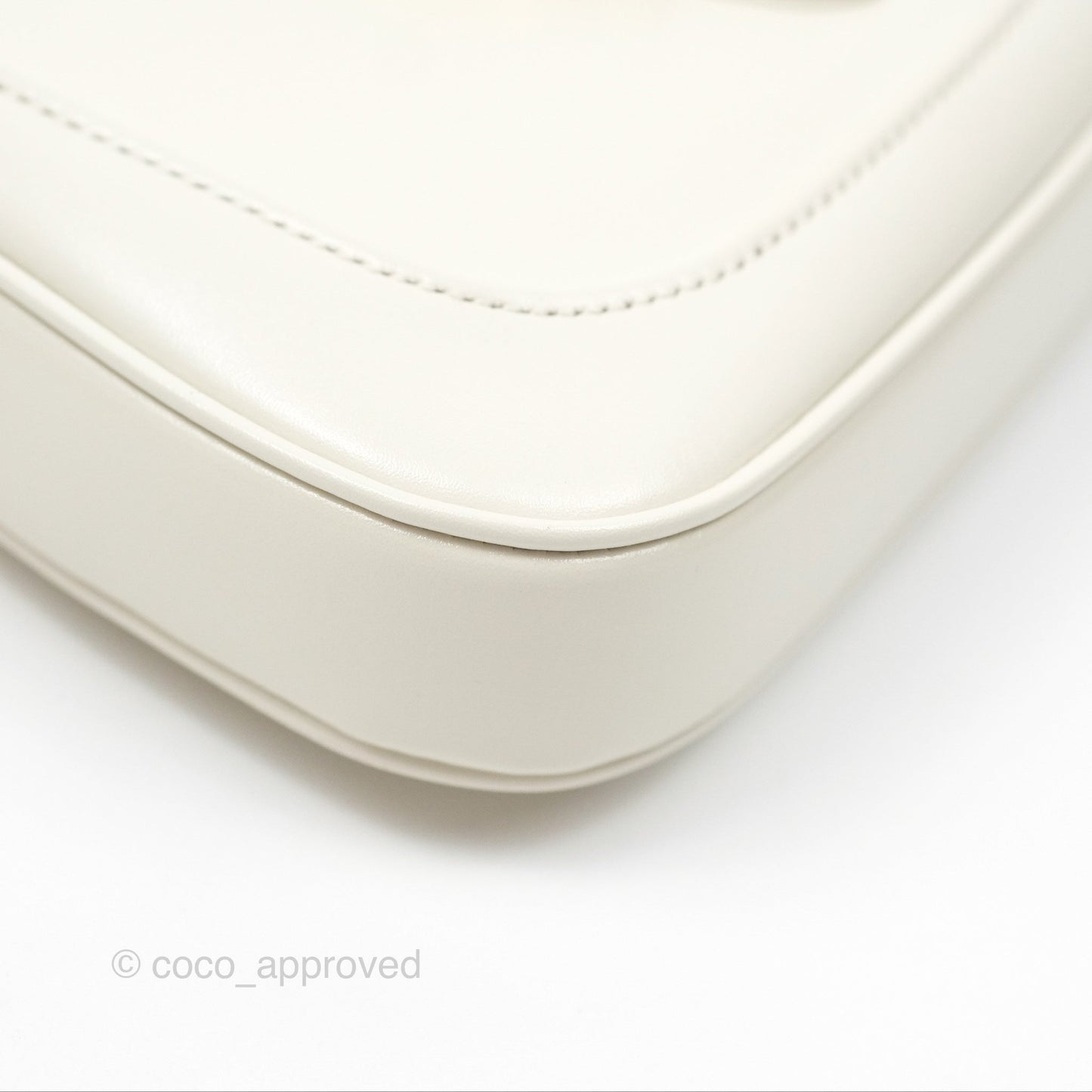 Gucci Jackie 1961 White Mini Shoulder Bag Gold Hardware