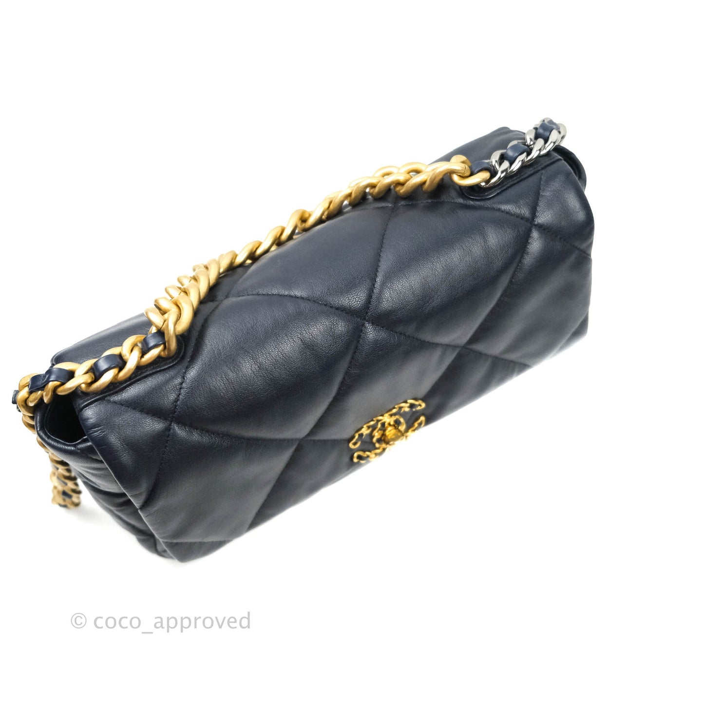 Chanel 19 Medium Dark Navy Mixed Hardware Goatskin