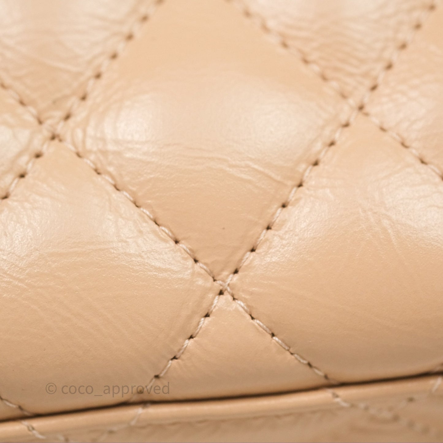 Chanel Kelly Bag Quilted Light Beige Shiny Crumpled Calfskin Aged Gold Hardware