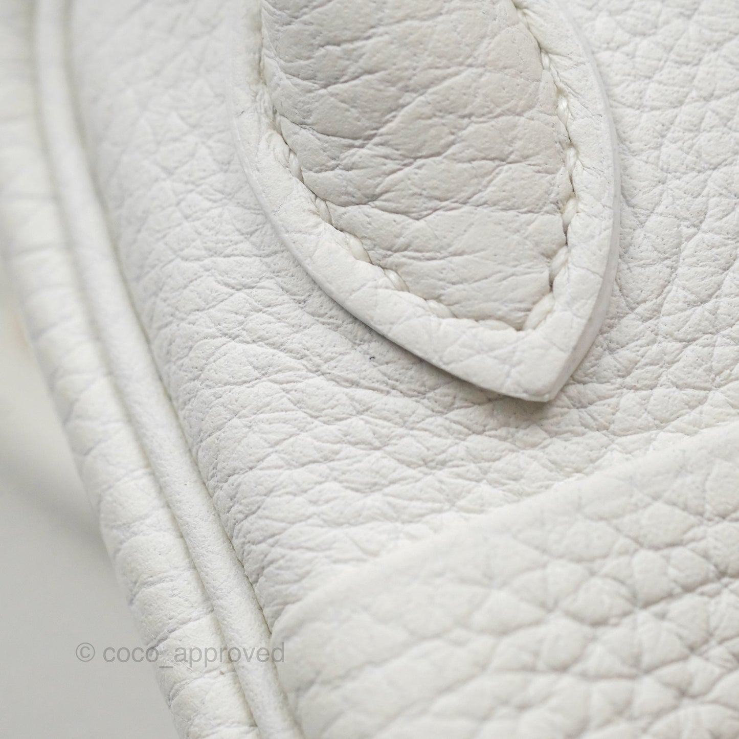 Hermès Mini Lindy 20 New White 0U Clemence Gold Hardware