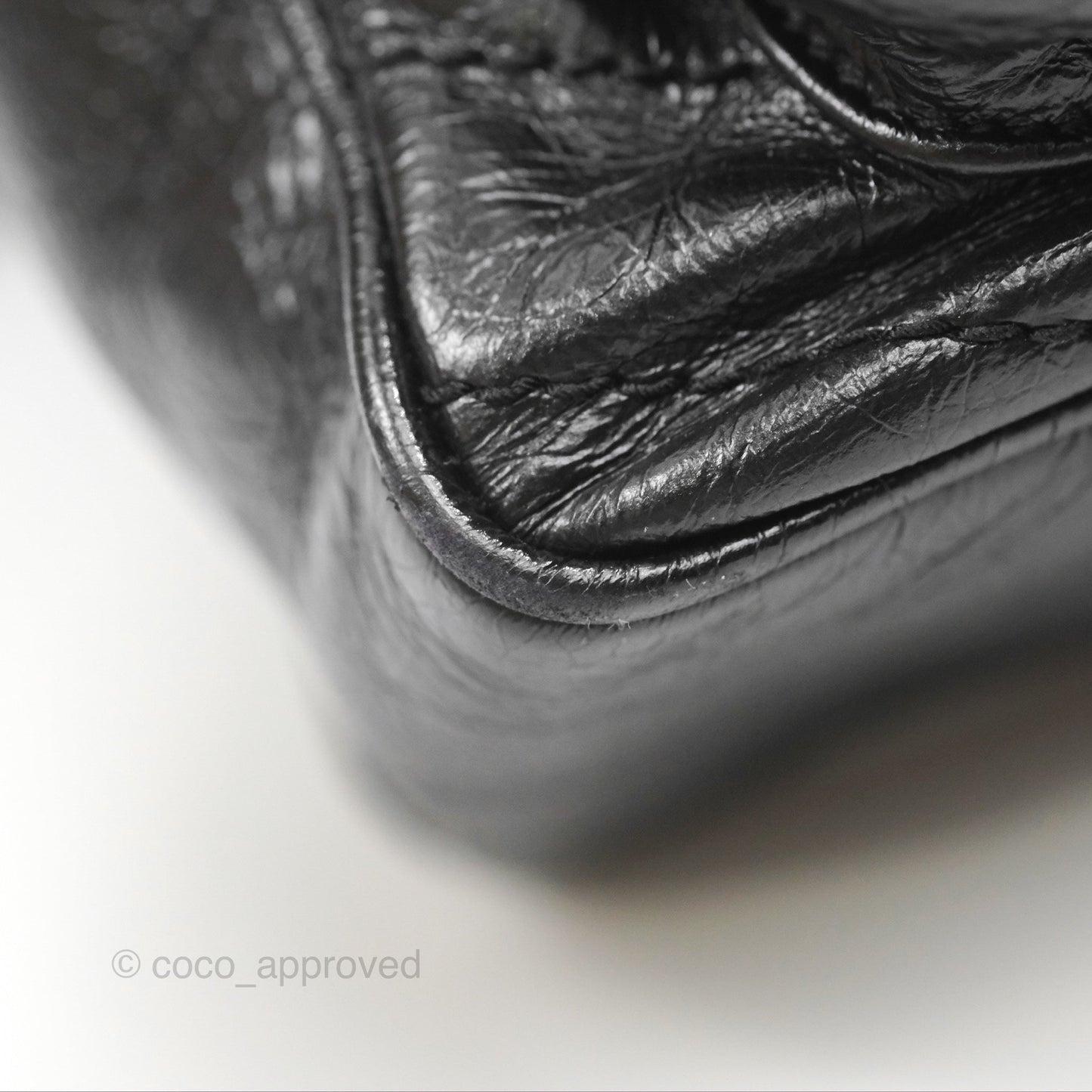 Saint Laurent Medium Niki Chain Bag Crinkled Calfskin So Black