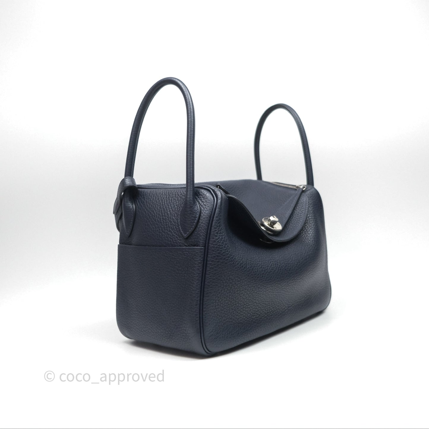Hermès Lindy 26 Bleu Nuit 2Z Clemence Palladium Hardware