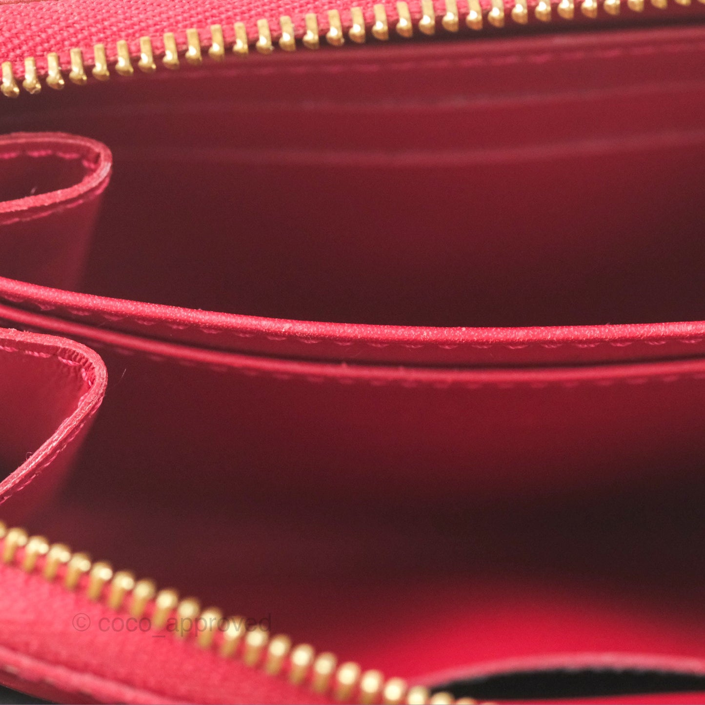 Louis Vuitton Vernis Zippy Coin Purse Rouge Grenadine Patent