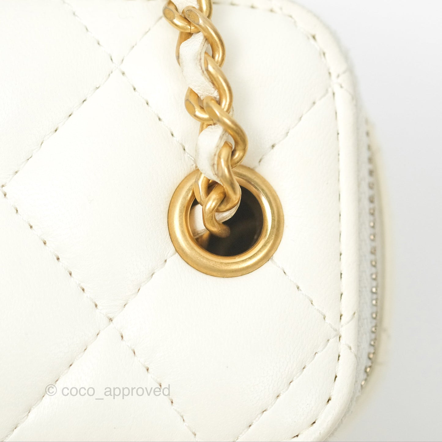 Chanel Mini Pearl Crush Vanity With Chain White Lambskin Gold Hardware