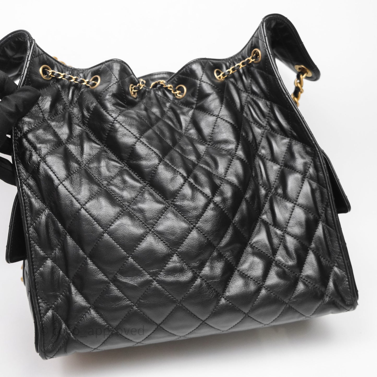 Chanel 25 Medium Black Crumpled Calfskin Aged Gold Hardware