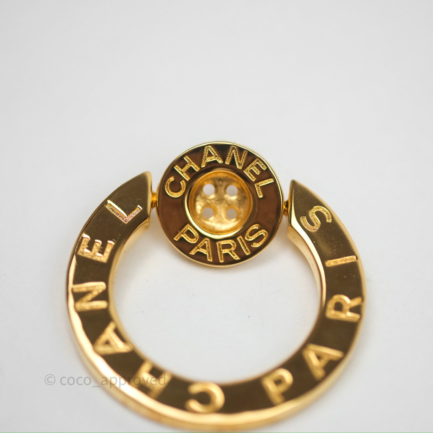 Chanel CC Round Earrings Gold Tone 20A
