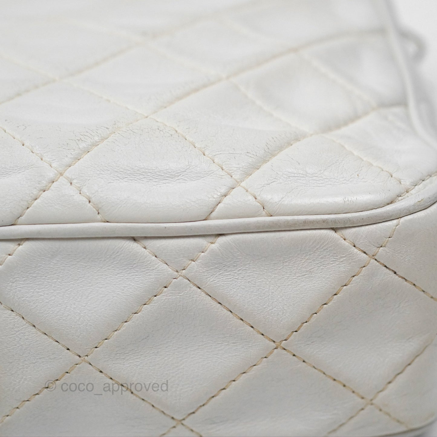 Chanel Vintage Small Camera Bag White Lambskin Gold Hardware