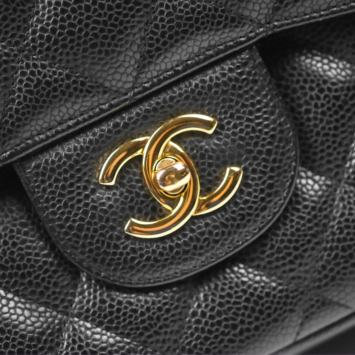 Chanel Jumbo Double Flap Quilted Black Caviar Gold Hardware⁣⁣