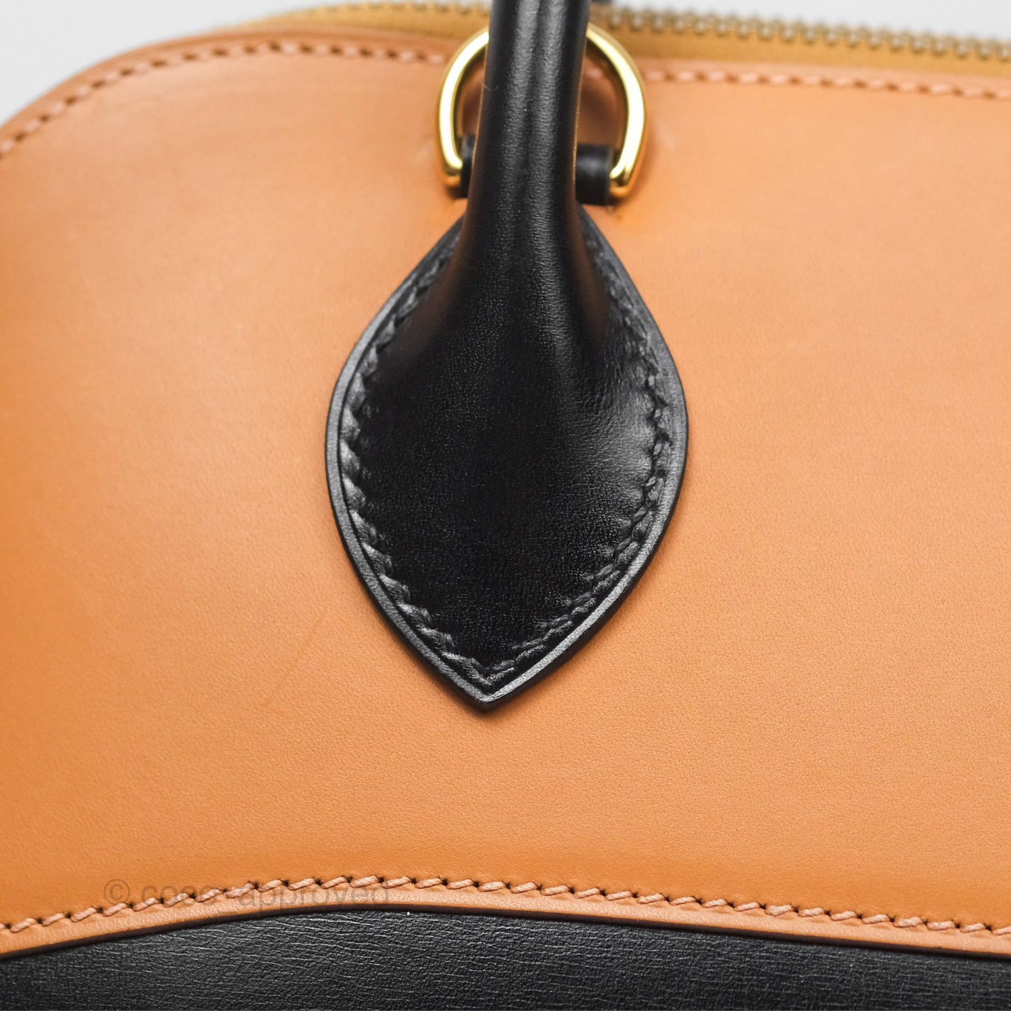 Hermès Bolide 31 Noir 89 / Natural Box Leather Gold Hardware