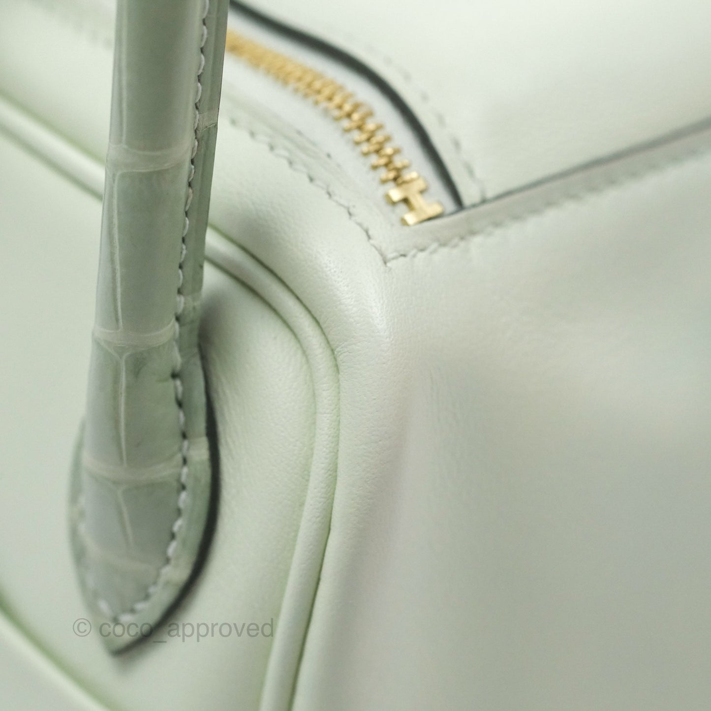 Hermès Mini Lindy Touch Vert Fizz 0S Swift Alligator Handle Gold Hardware