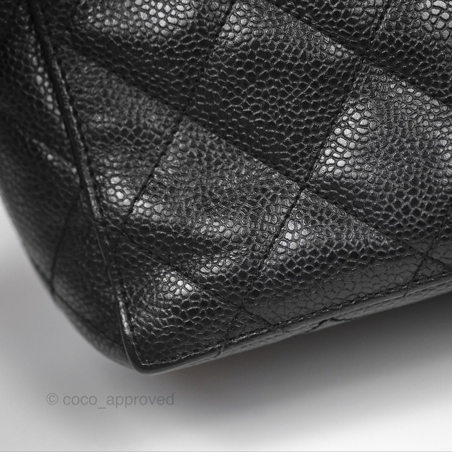 Chanel Vintage Quilted Shoulder Bag Black Caviar 24K Gold Hardware