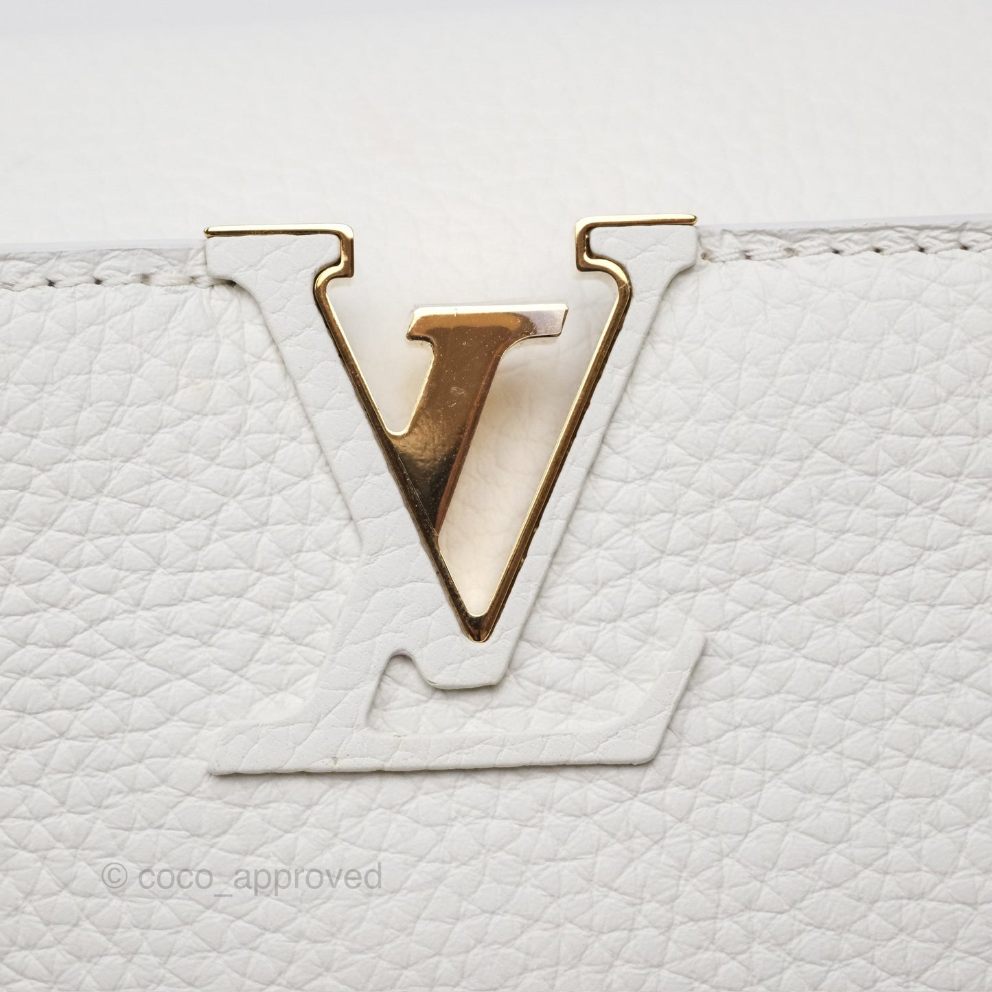 Louis Vuitton Taurillon Capucines BB Snow