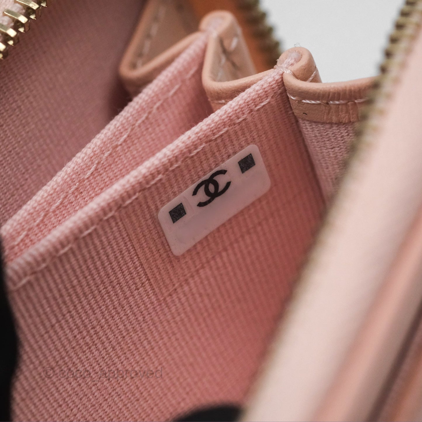 Chanel Classic Zipped Coin Purse Pink Caviar Gold Hardware