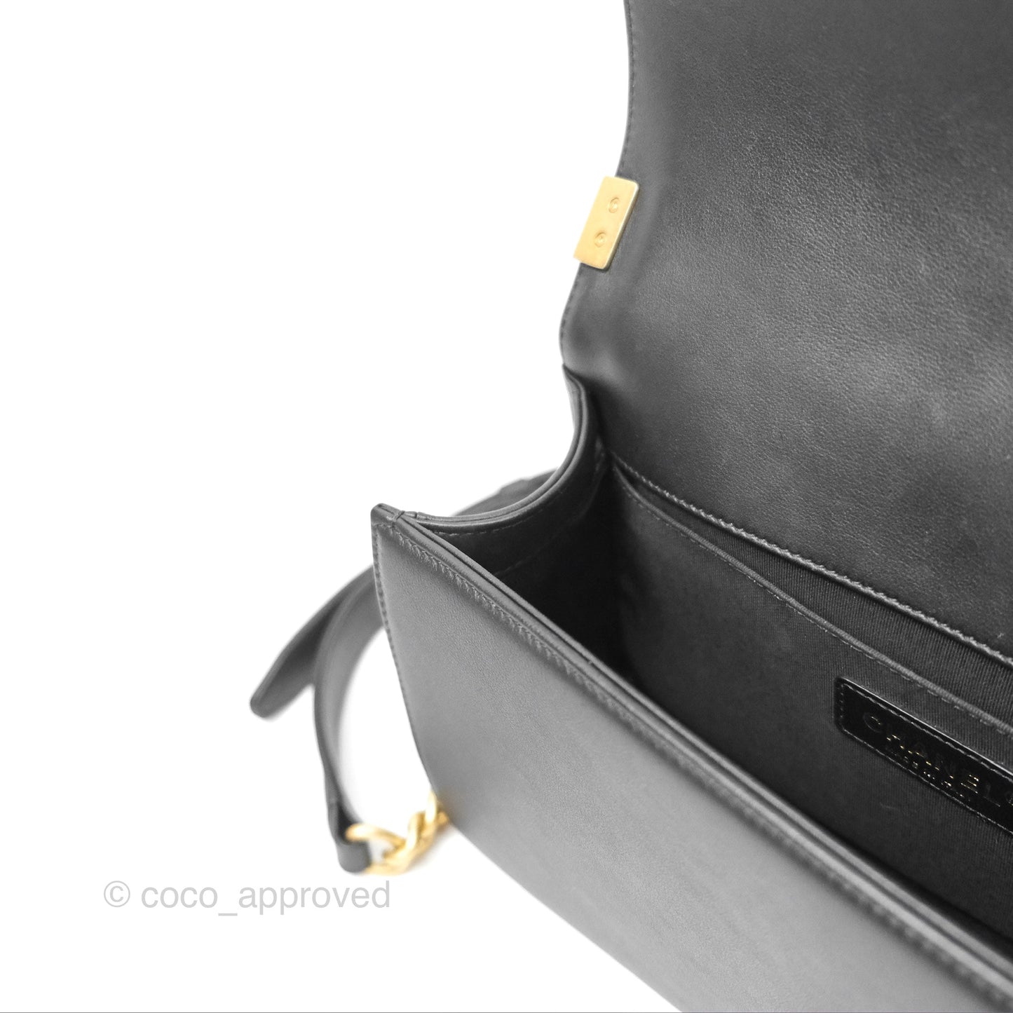 Chanel Quilted Medium Boy Black Calfskin Aged Gold Hardware