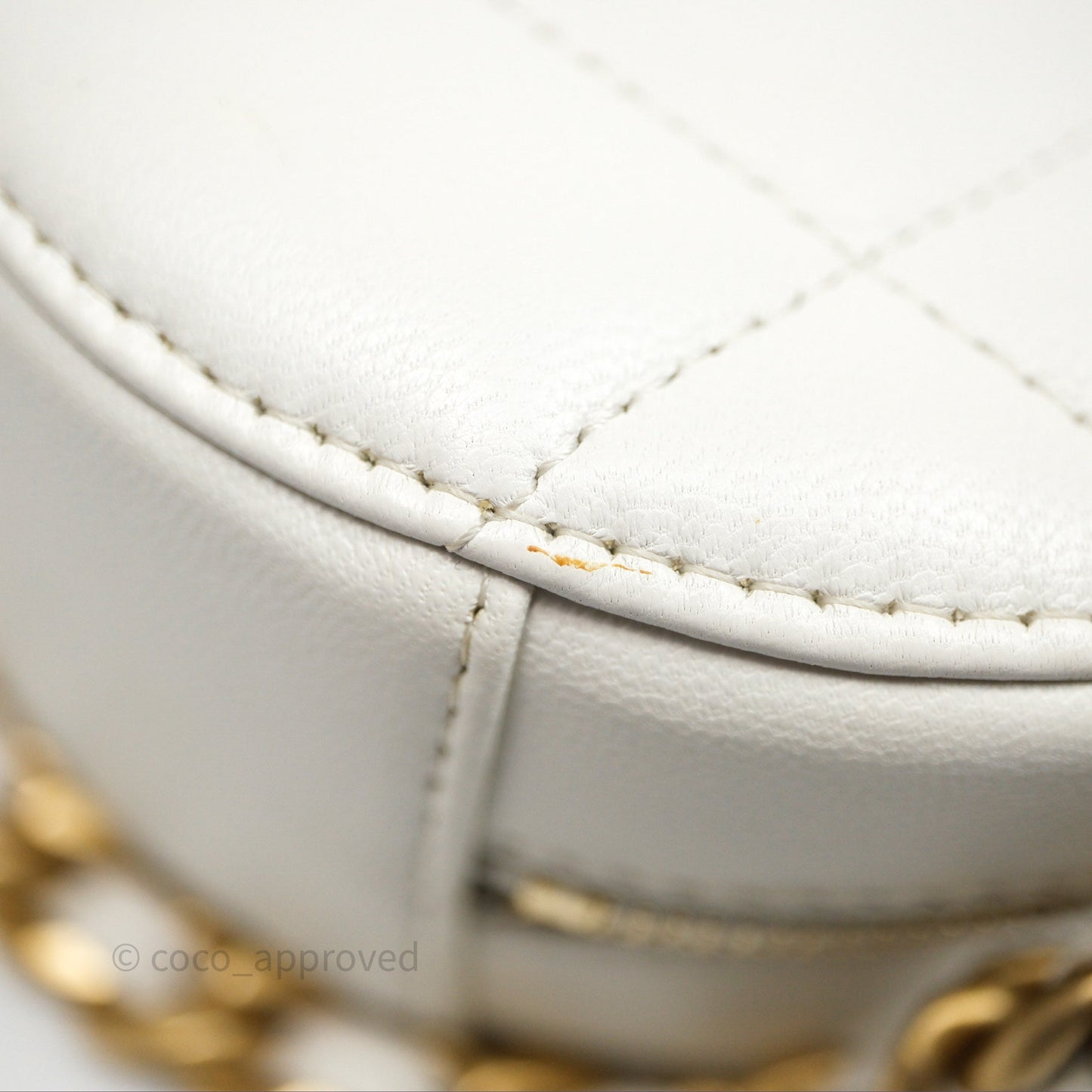 Chanel 19 Round Clutch With Chain White Calfskin Mixed Hardware