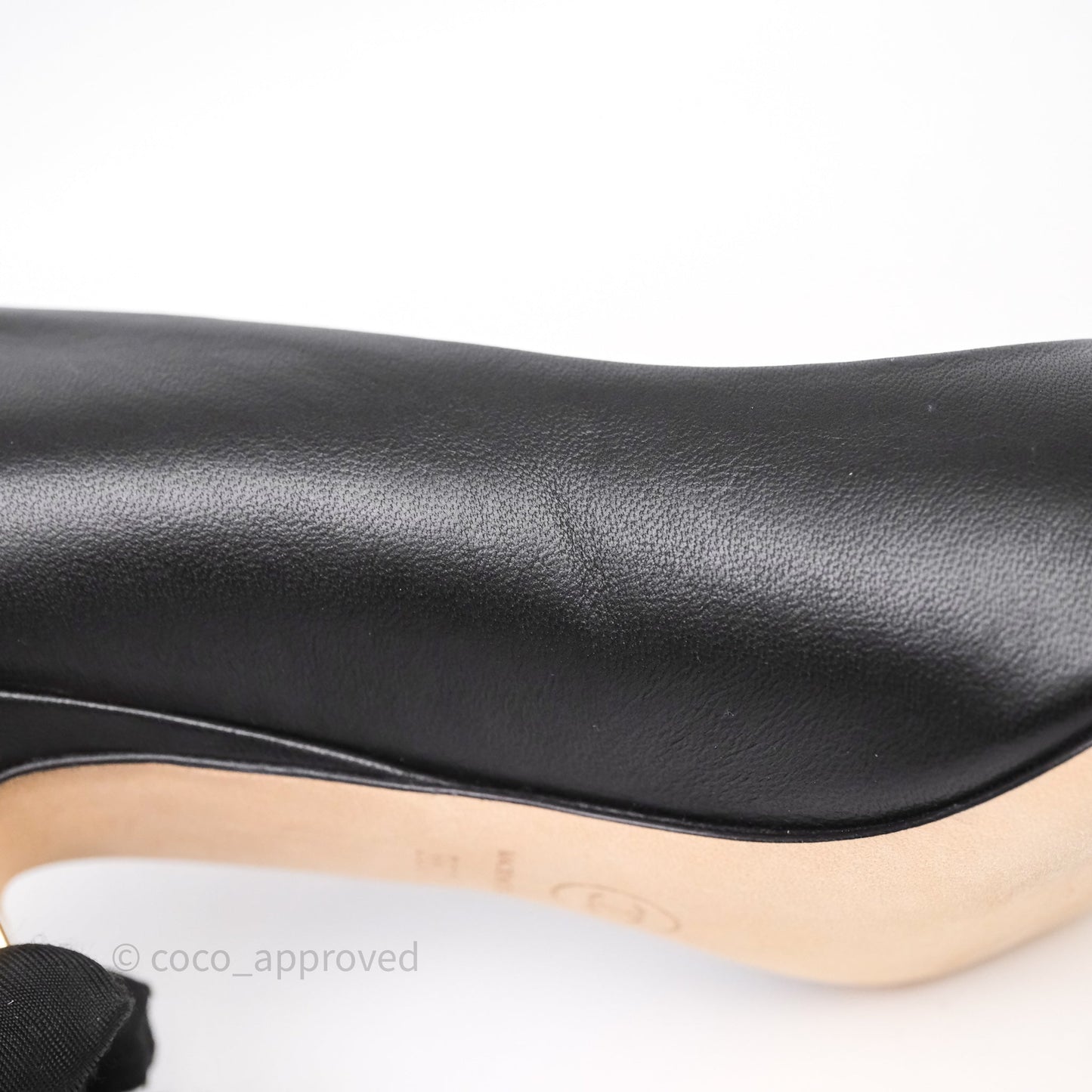Chanel CC Cap Toe Pumps Heels Black Lambskin Size 38