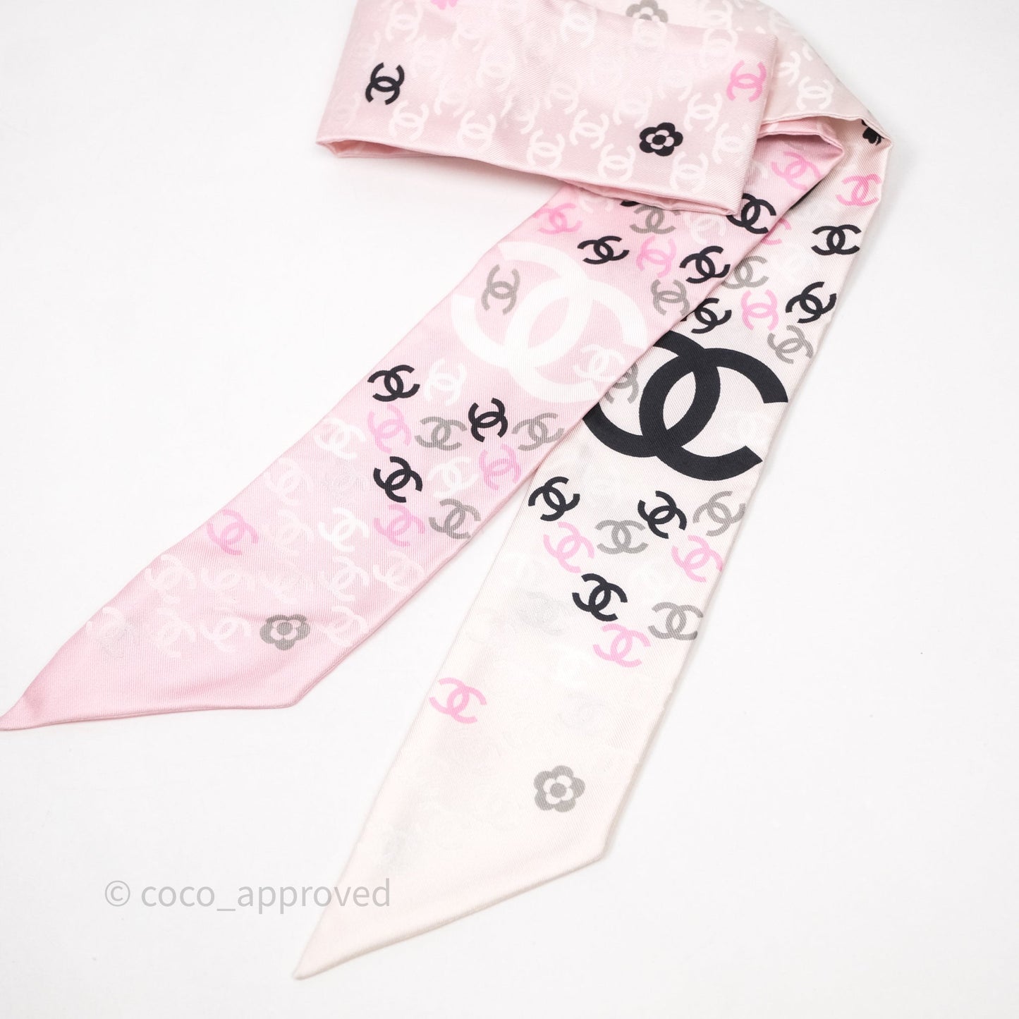 Chanel CC Silk Twilly in Pink