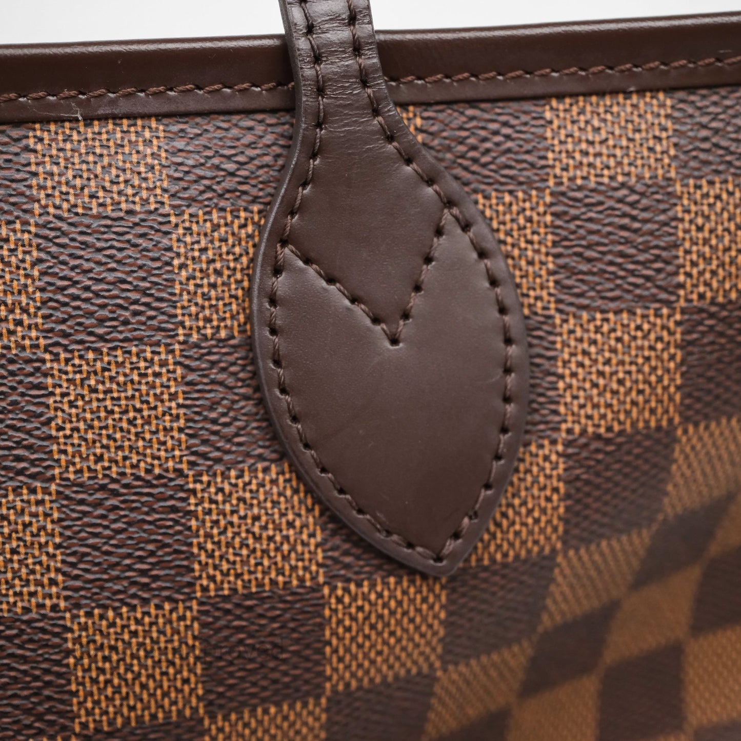 Louis Vuitton Neverfull MM Tote Bag Damier Ebene Canvas