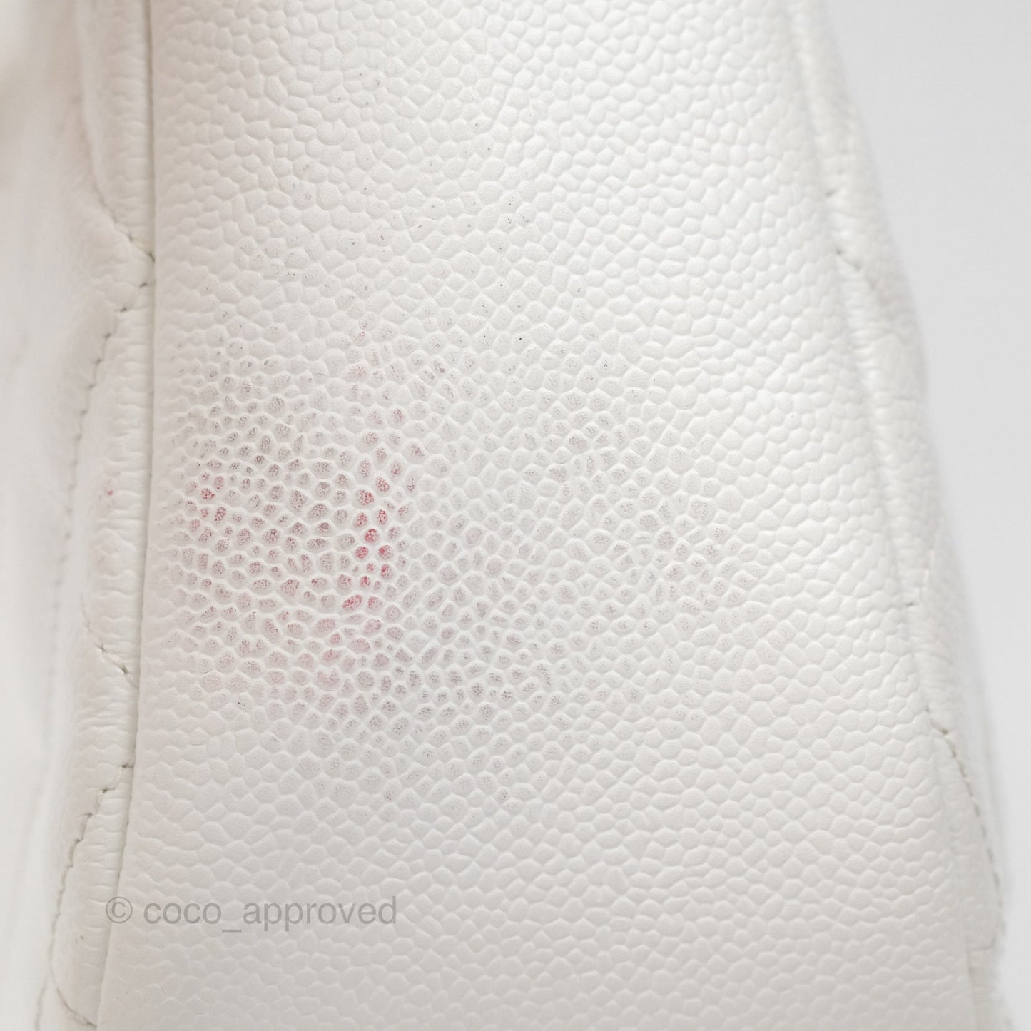 Chanel Vintage CC Quilted Shoulder Bag White Caviar Gold Hardware