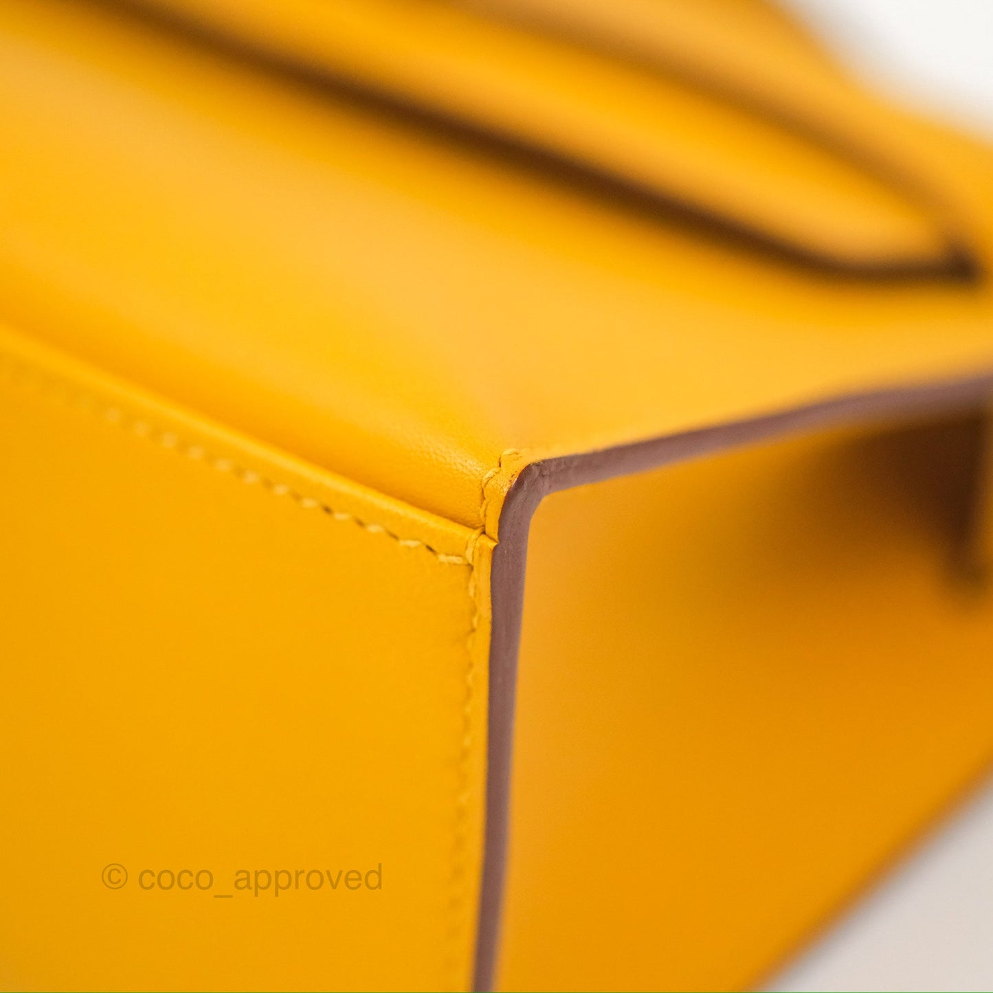 Hermès Kelly Mini Pochette Jaune Ambre Swift Gold Hardware