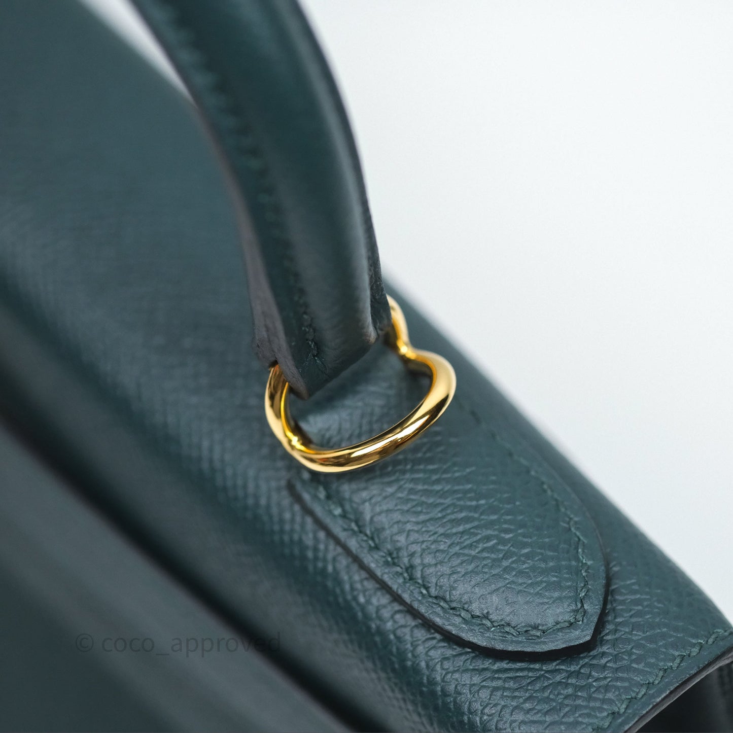 Hermès Kelly 28 Sellier Vert Cypres 6O Epsom Gold Hardware