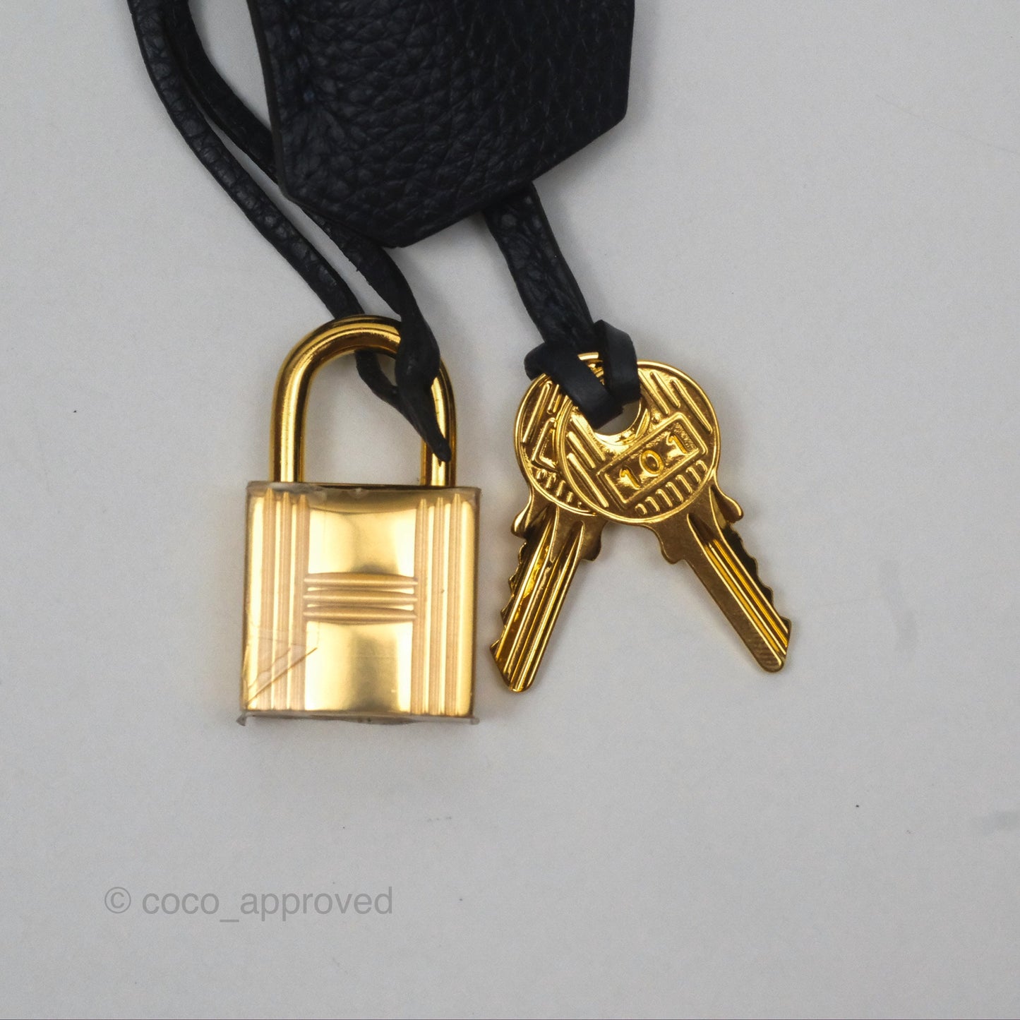 Hermès Birkin 25 Retourne Bleu Nuit 2Z Togo Gold Hardware
