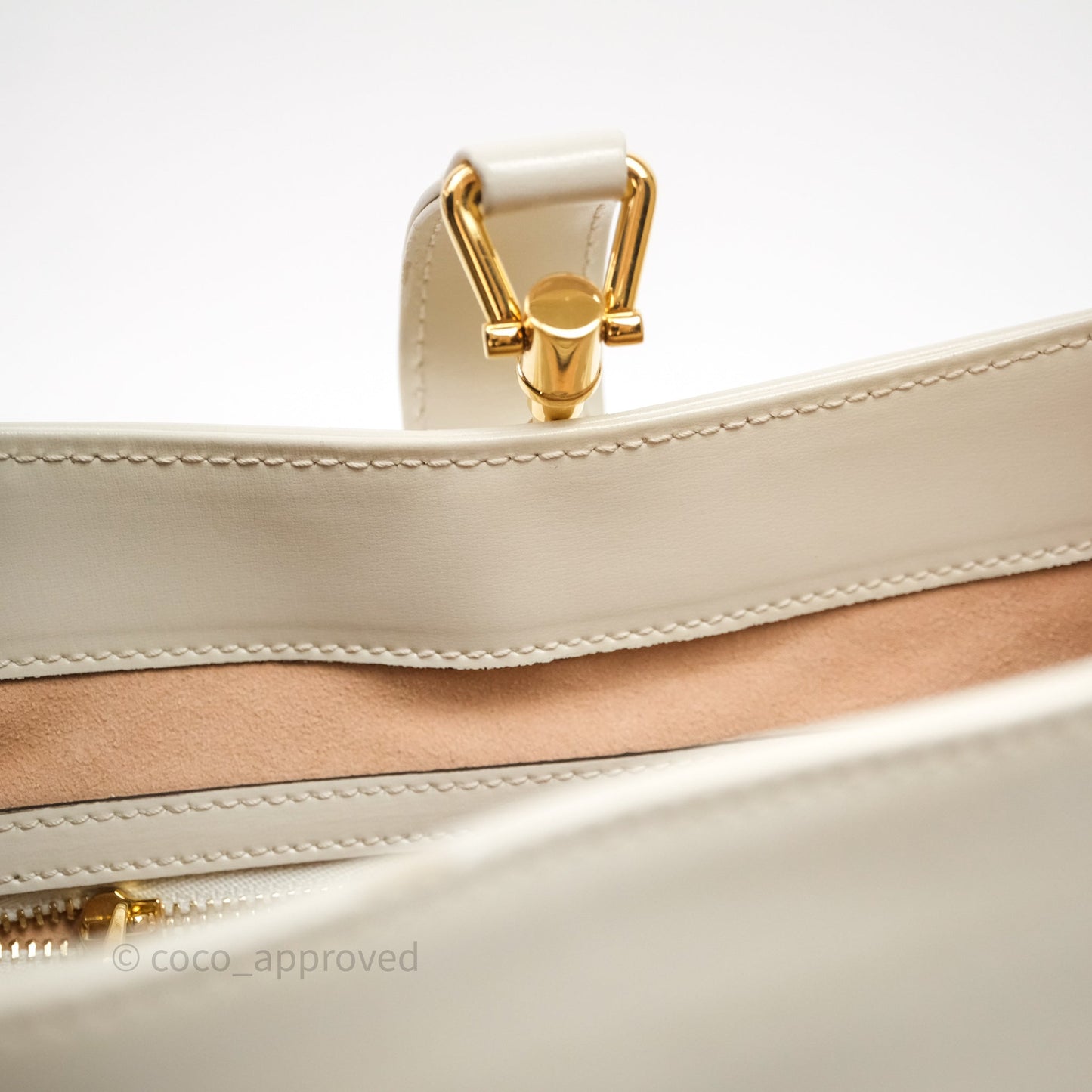 Gucci Jackie 1961 White Small Shoulder Bag Gold Hardware