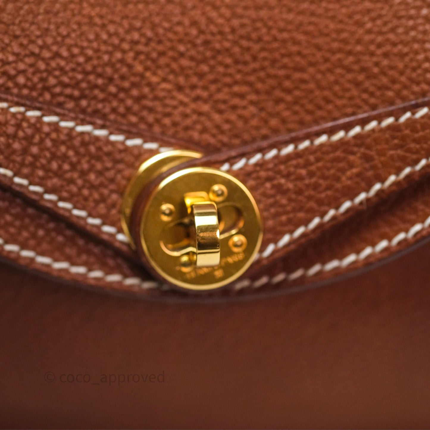 Hermès Mini Lindy 20 Fauve 34 Barenia Gold Hardware