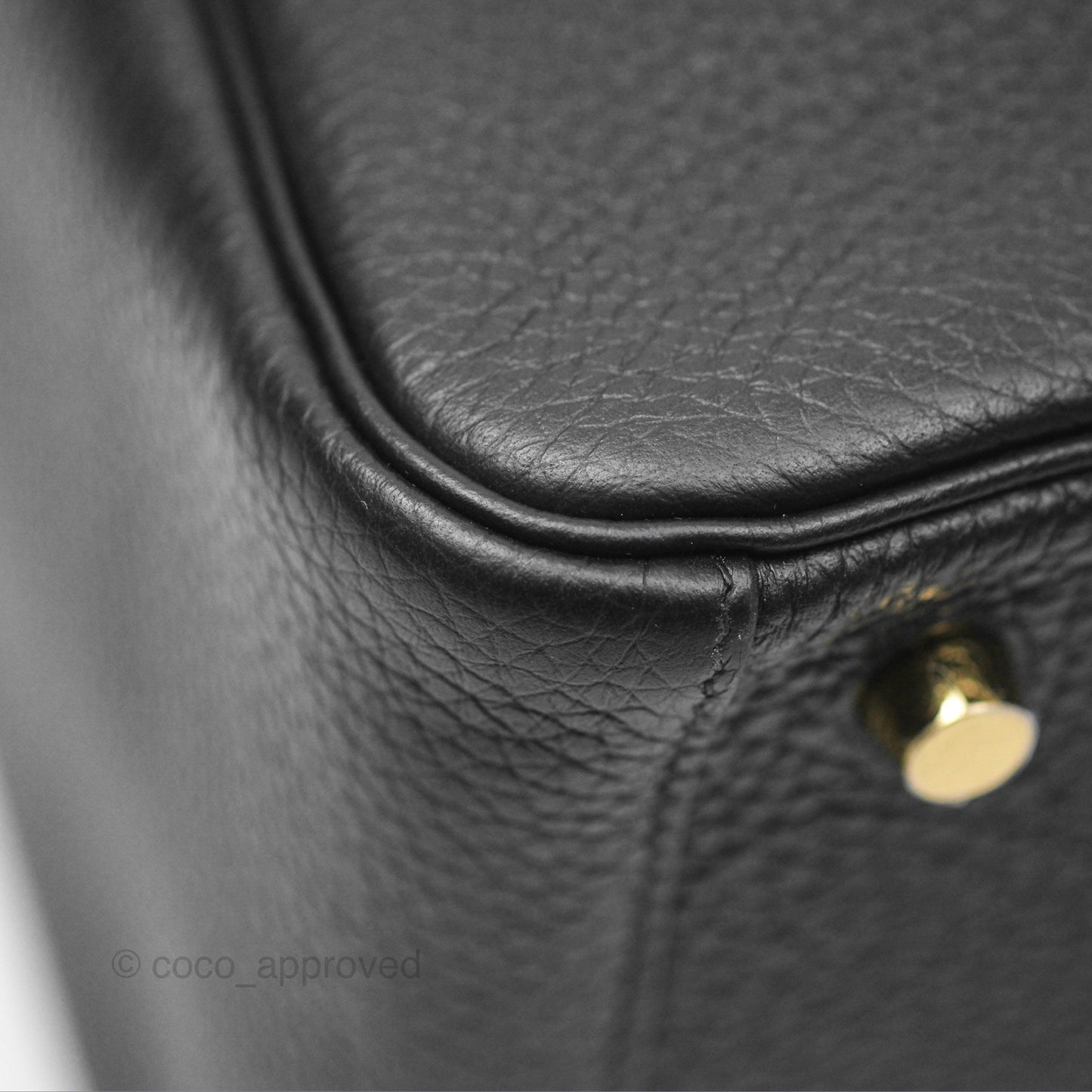 Hermès Lindy 26 Black Noir 89 Clemence Gold Hardware