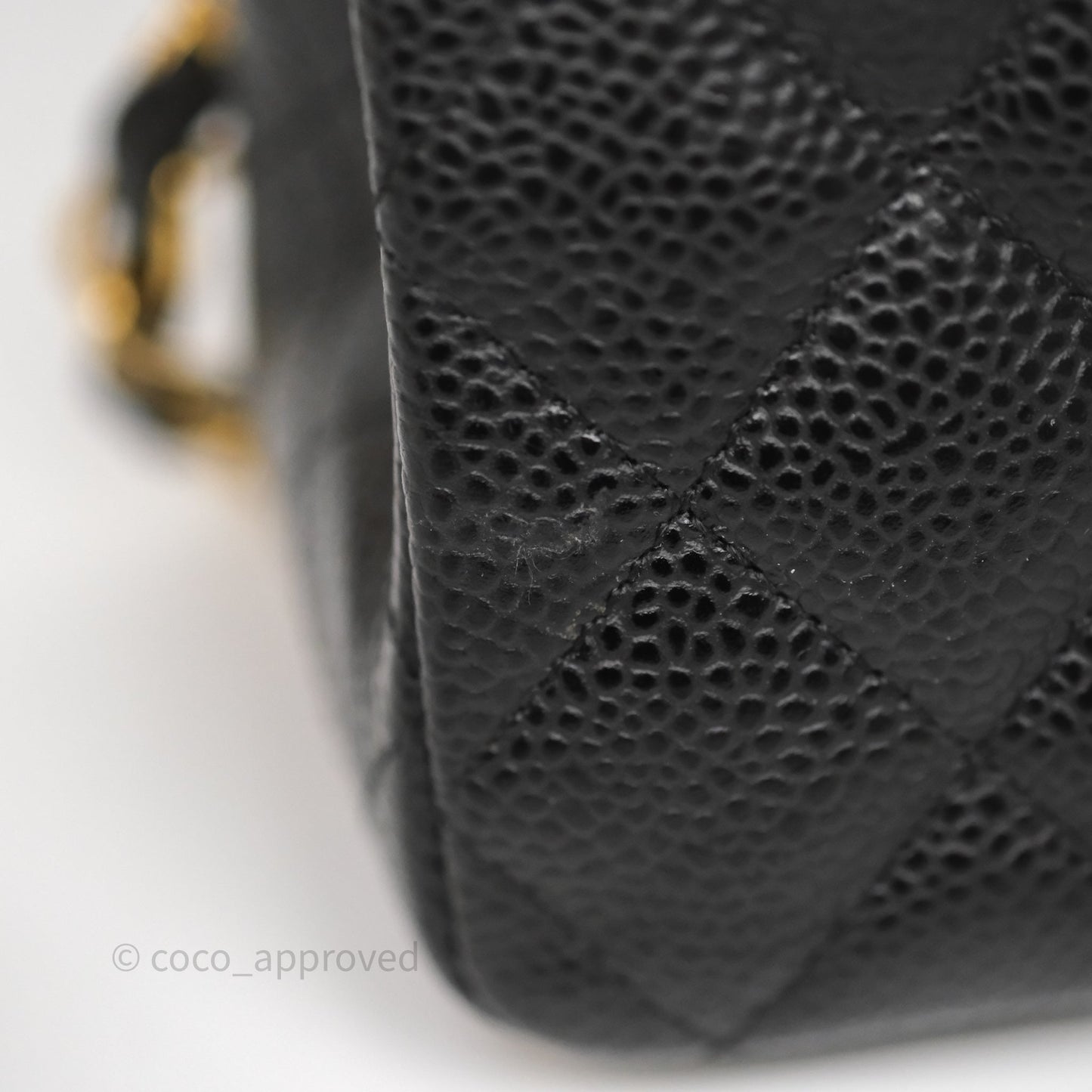 Chanel Classic M/L Medium Flap Quilted Black Caviar Gold Hardware