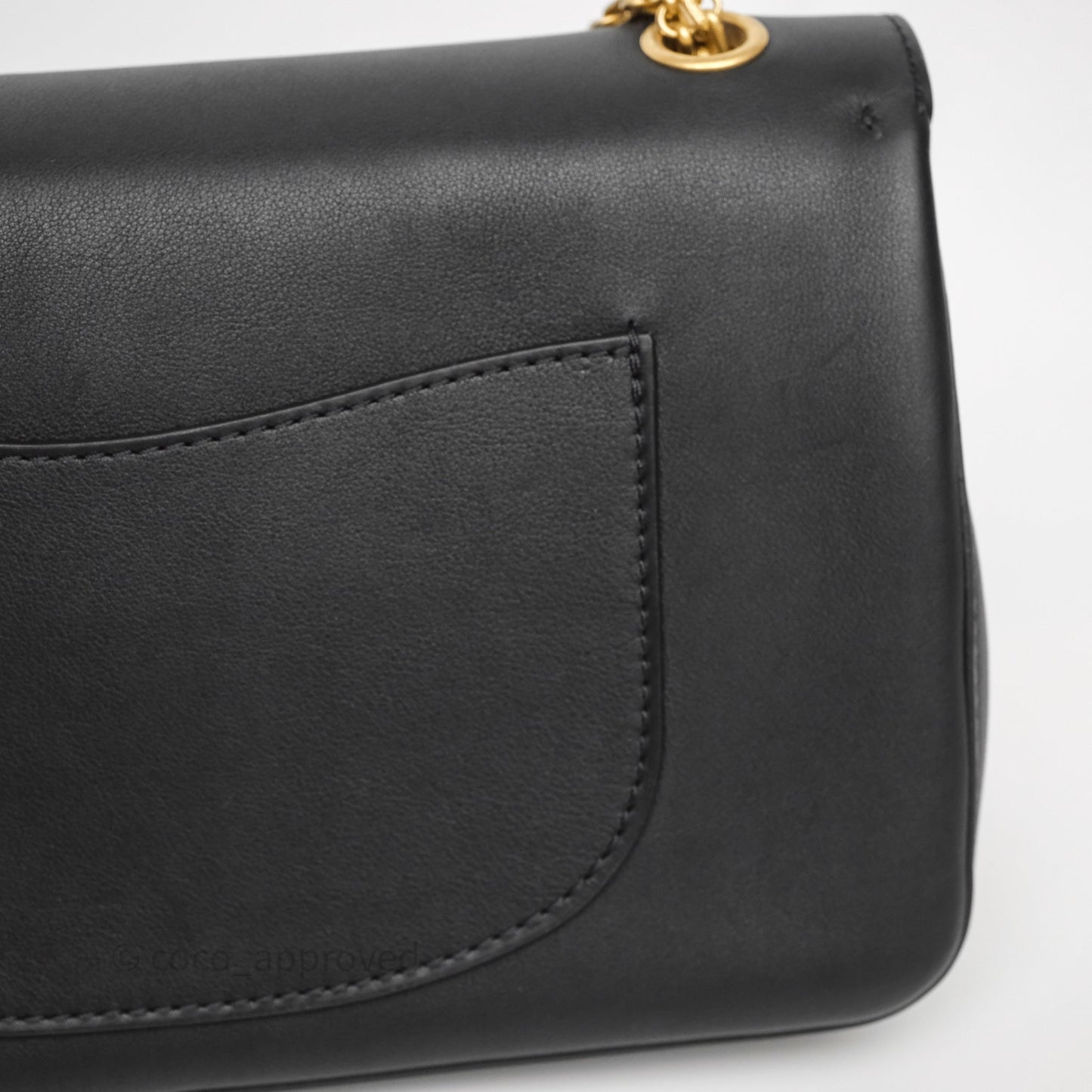 Chanel Paris-Hamburg Charm Nude Reissue 2.55 Medallion Flap 226 Black Calfskin